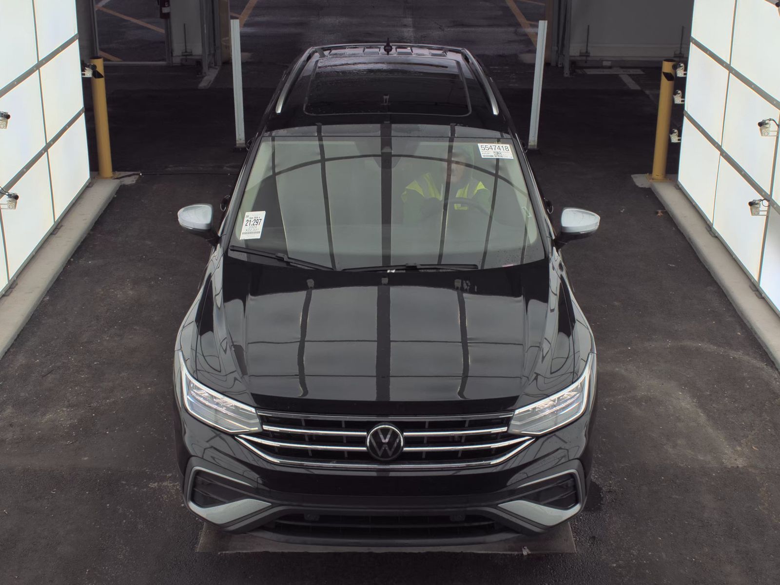 2024 Volkswagen Tiguan 2.0T Wolfsburg Edition FWD