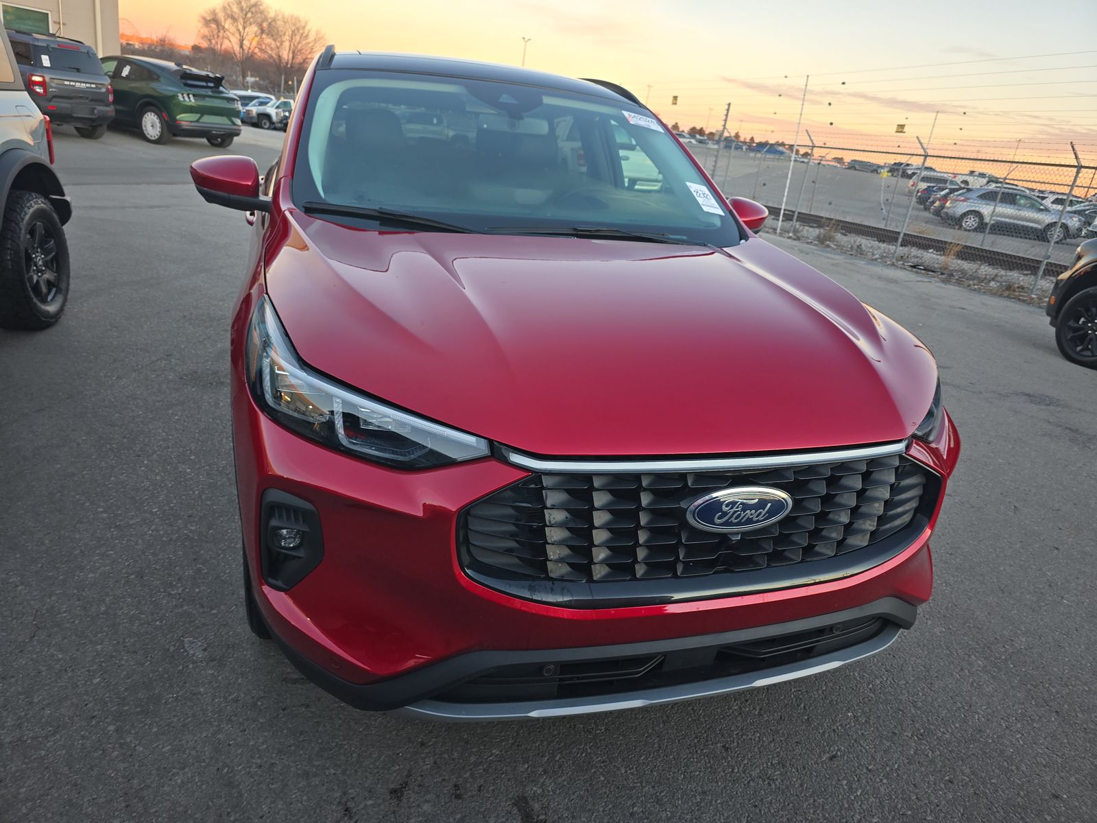 2025 Ford Escape Hybrid Platinum AWD