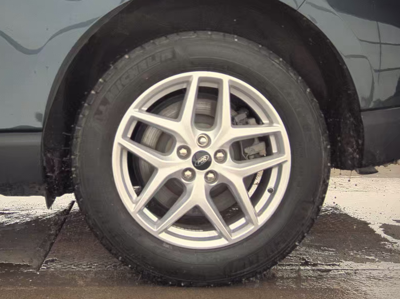 2023 Ford Edge SEL AWD