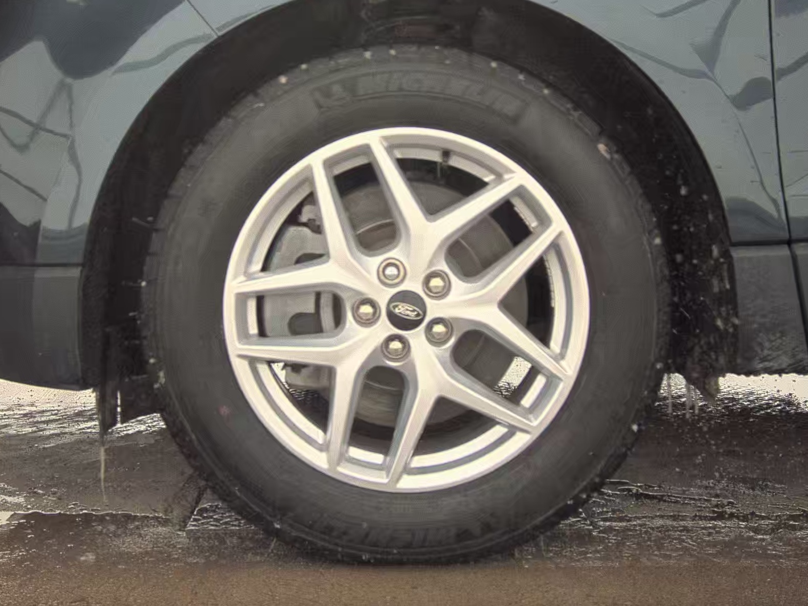 2023 Ford Edge SEL AWD