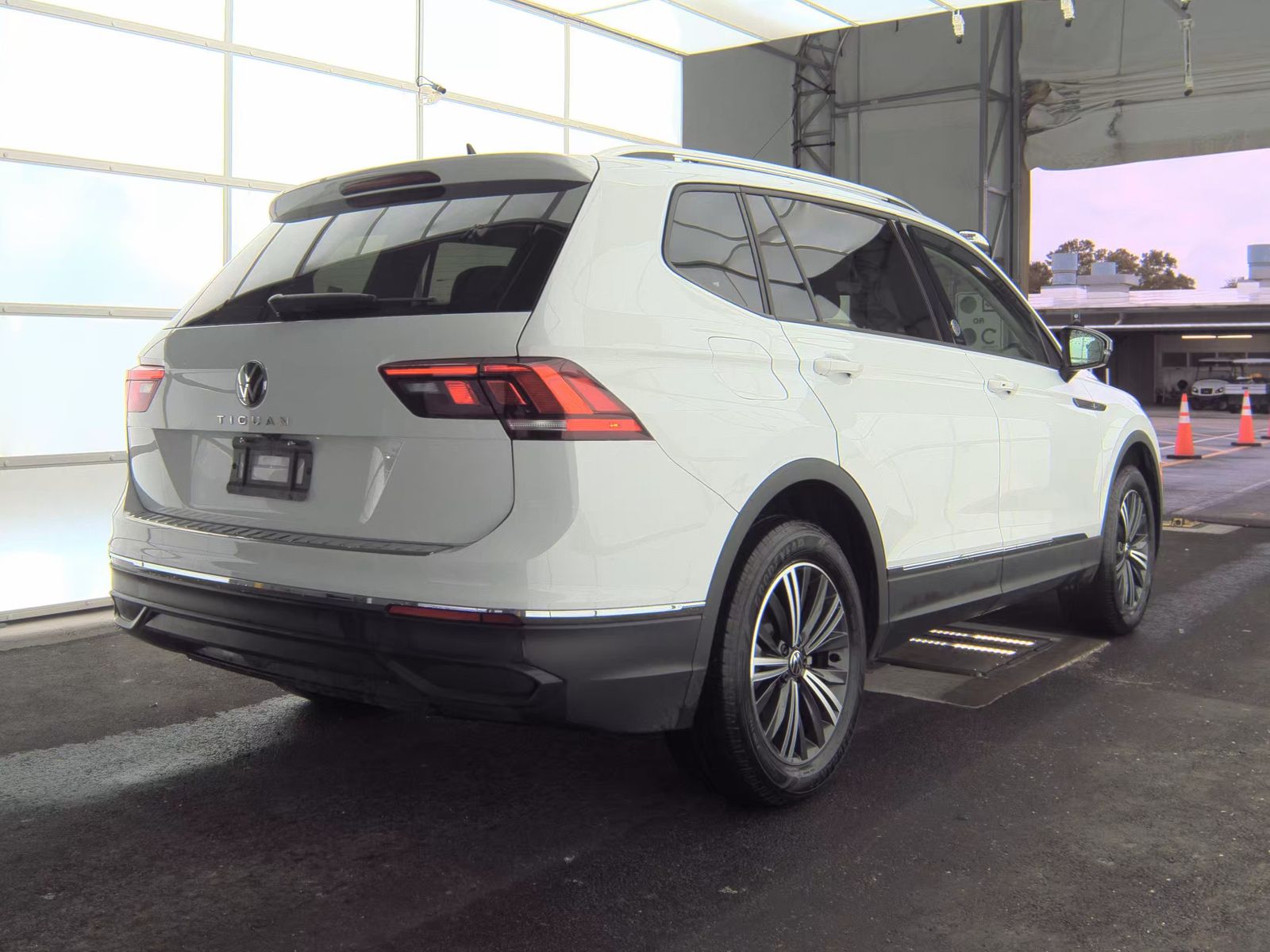 2024 Volkswagen Tiguan 2.0T Wolfsburg Edition FWD