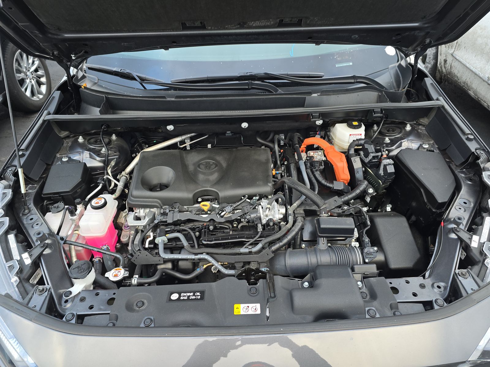 2024 Toyota RAV4 Hybrid SE AWD