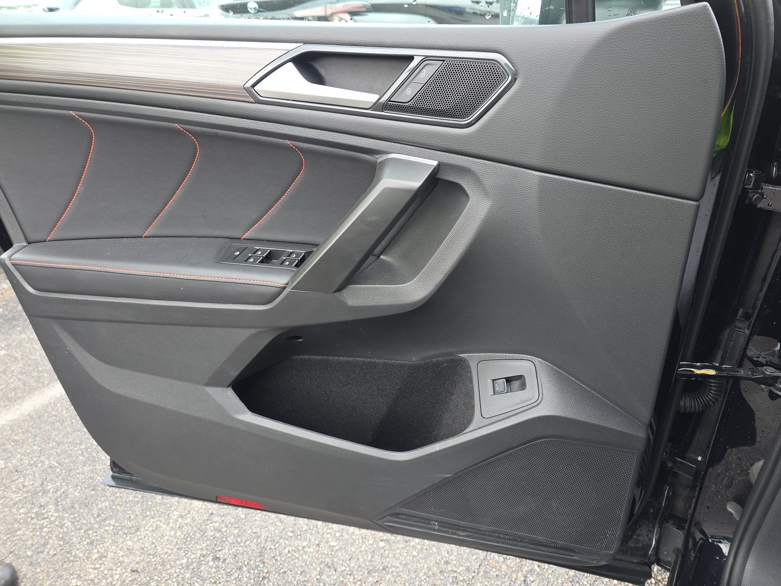 2024 Volkswagen Tiguan 2.0T Wolfsburg Edition FWD