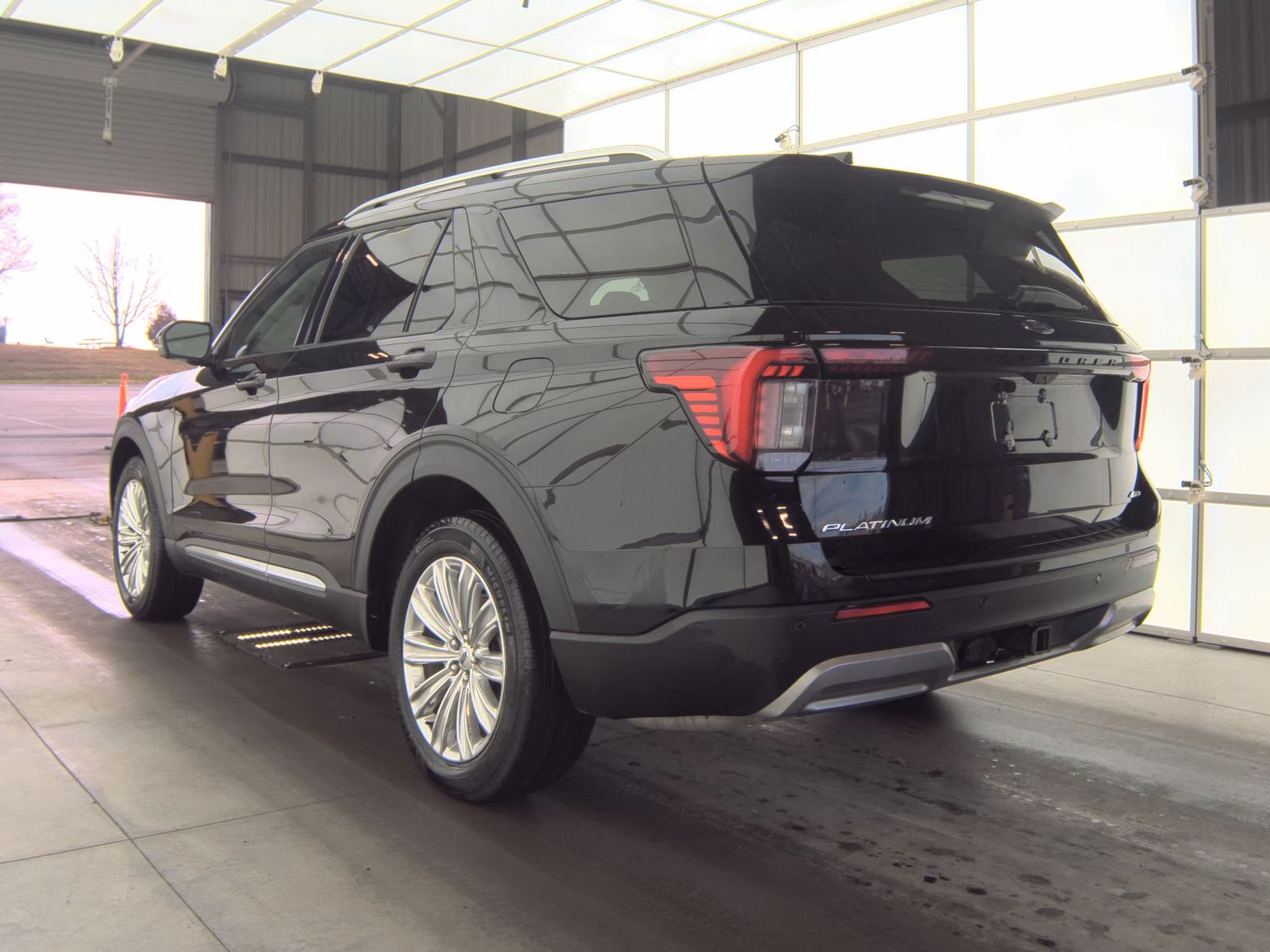 2025 Ford Explorer Platinum AWD