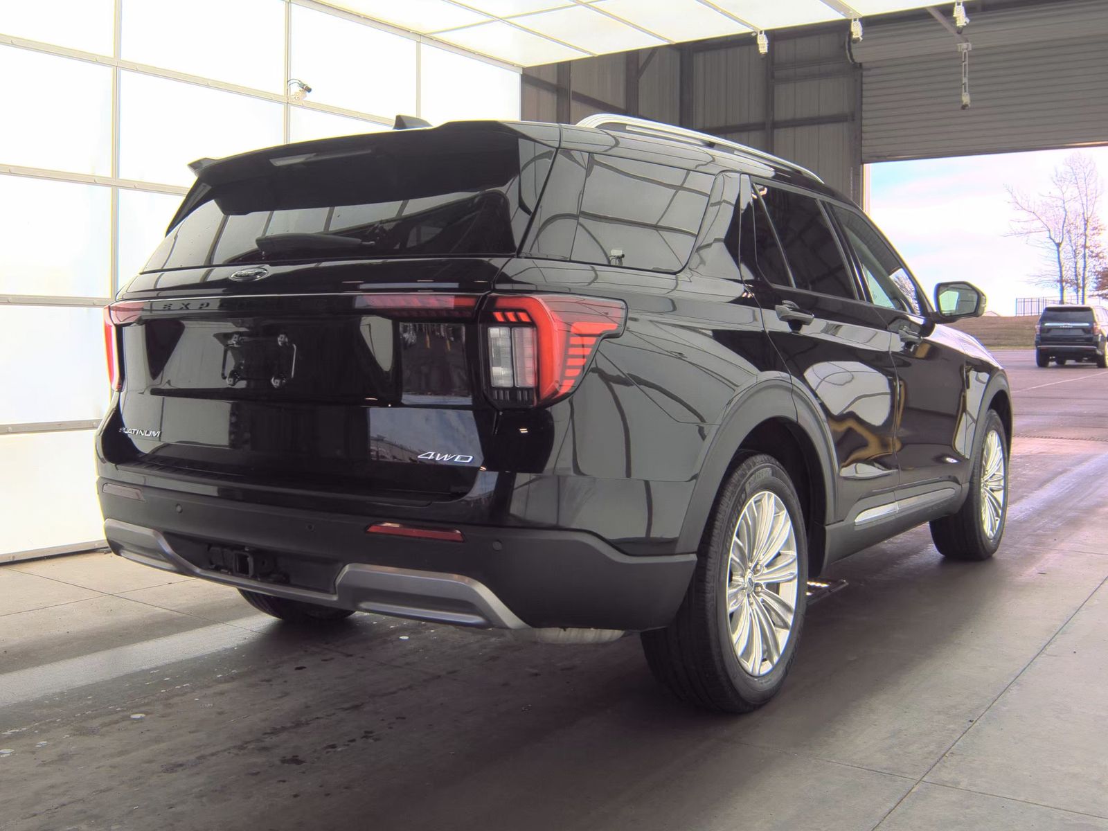 2025 Ford Explorer Platinum AWD