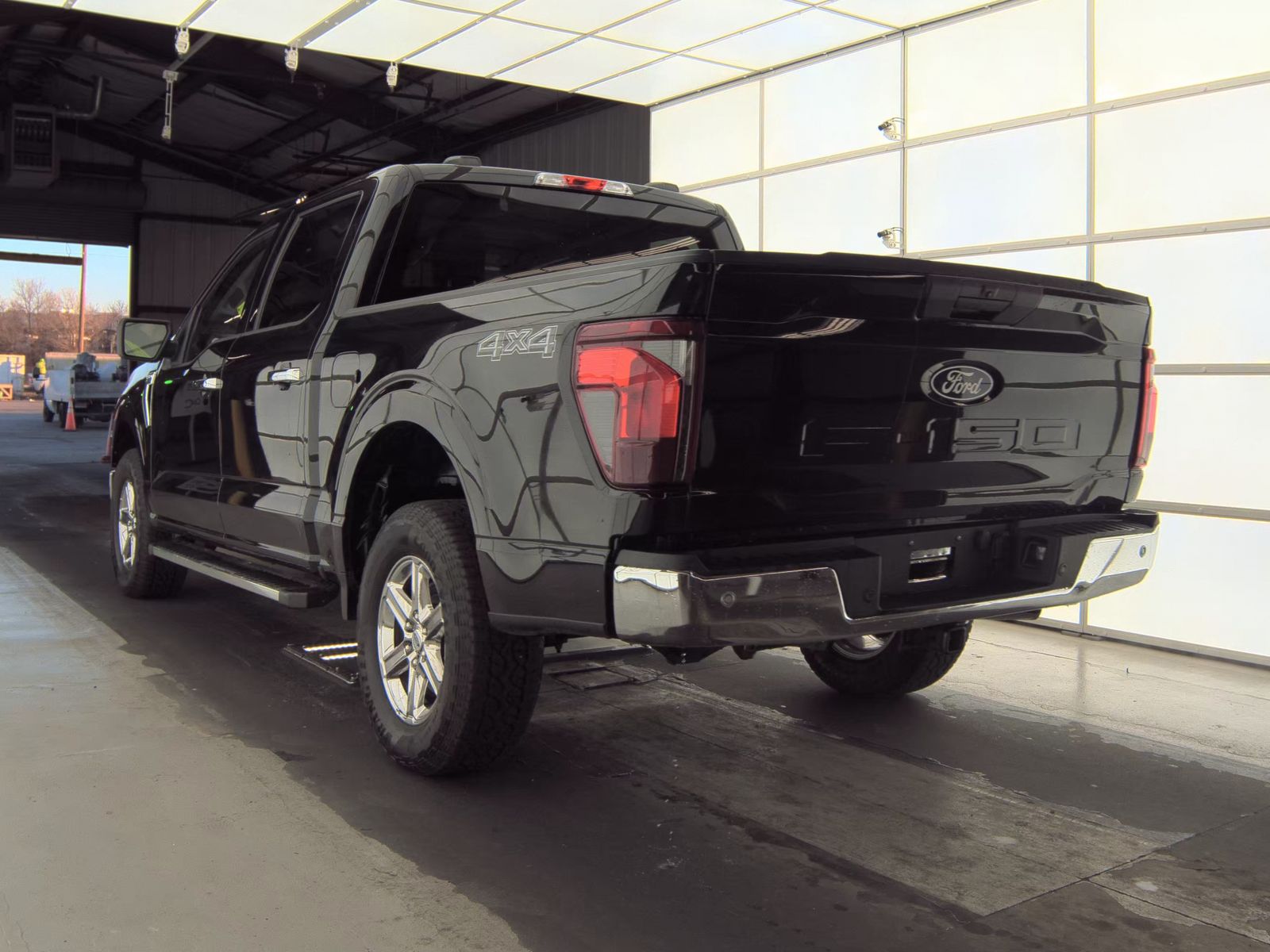 2025 Ford F-150 XLT AWD