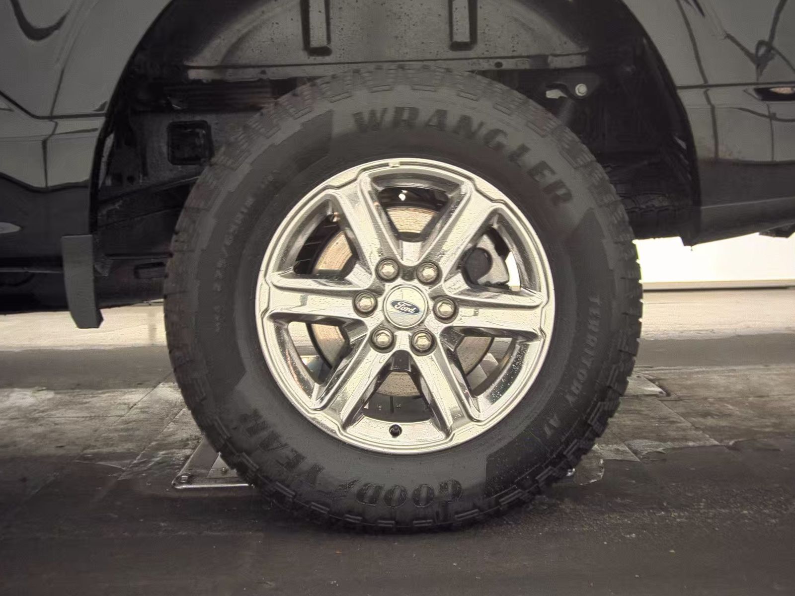 2025 Ford F-150 XLT AWD