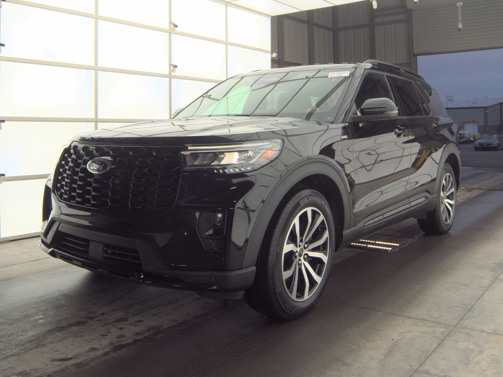 2025 Ford Explorer ST-Line AWD