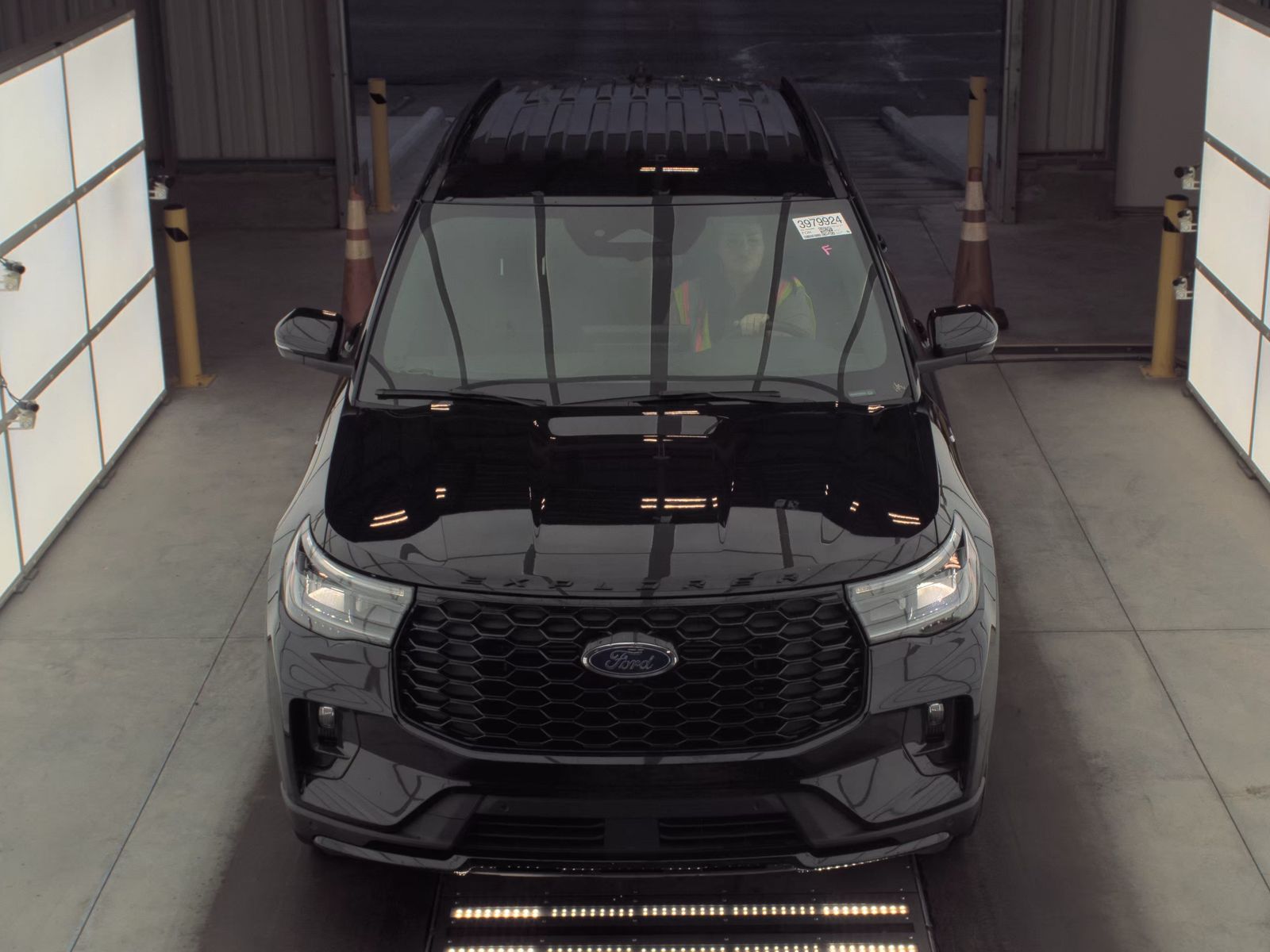 2025 Ford Explorer ST-Line AWD