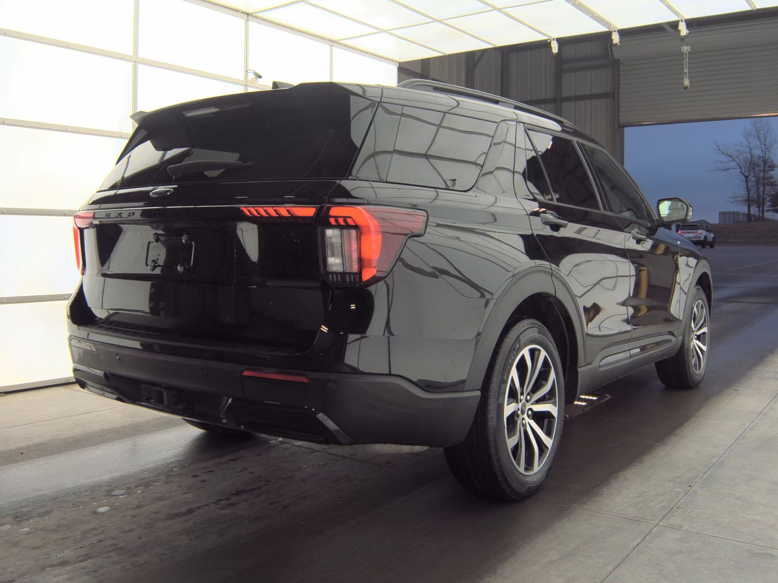 2025 Ford Explorer ST-Line AWD