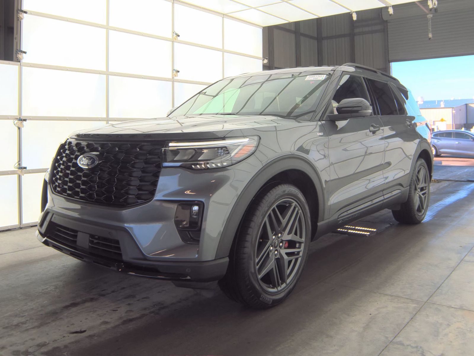 2025 Ford Explorer ST-Line AWD