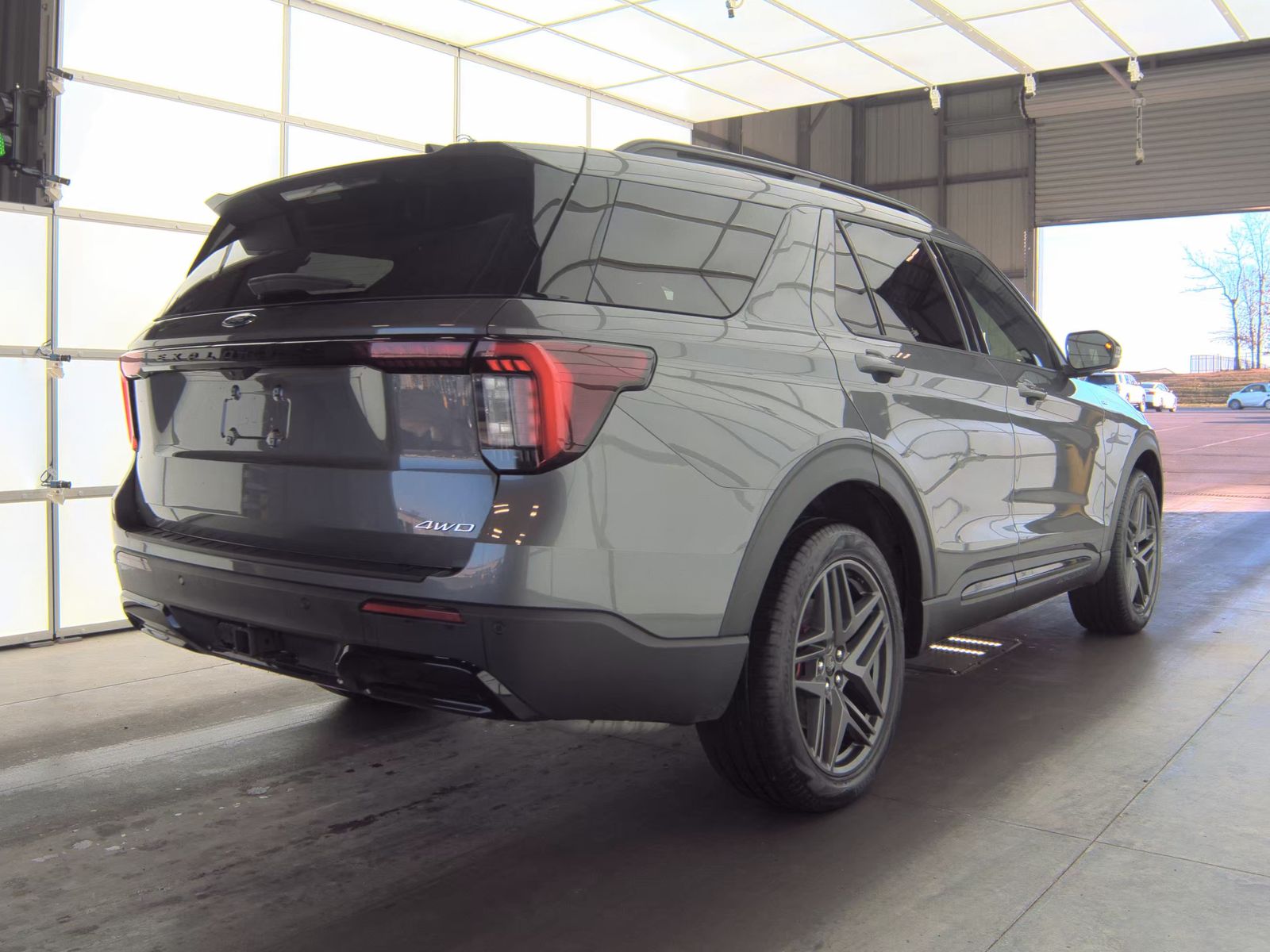 2025 Ford Explorer ST-Line AWD