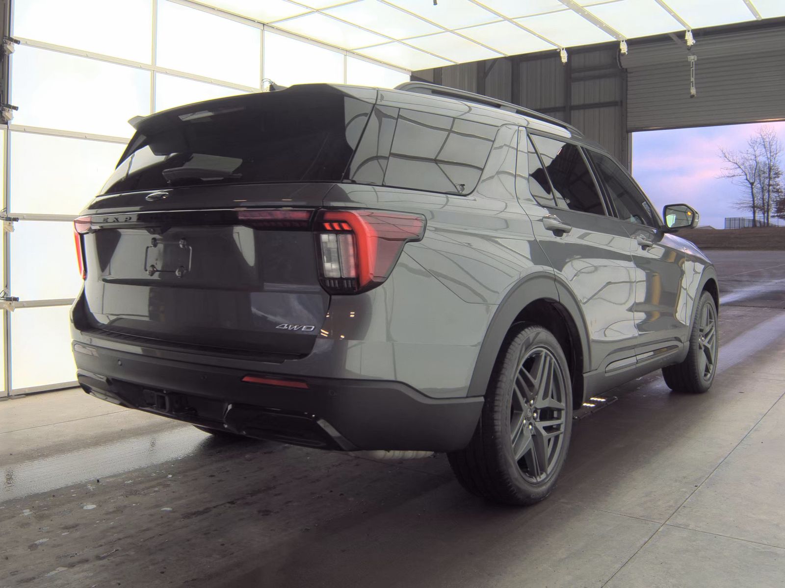 2025 Ford Explorer ST-Line AWD