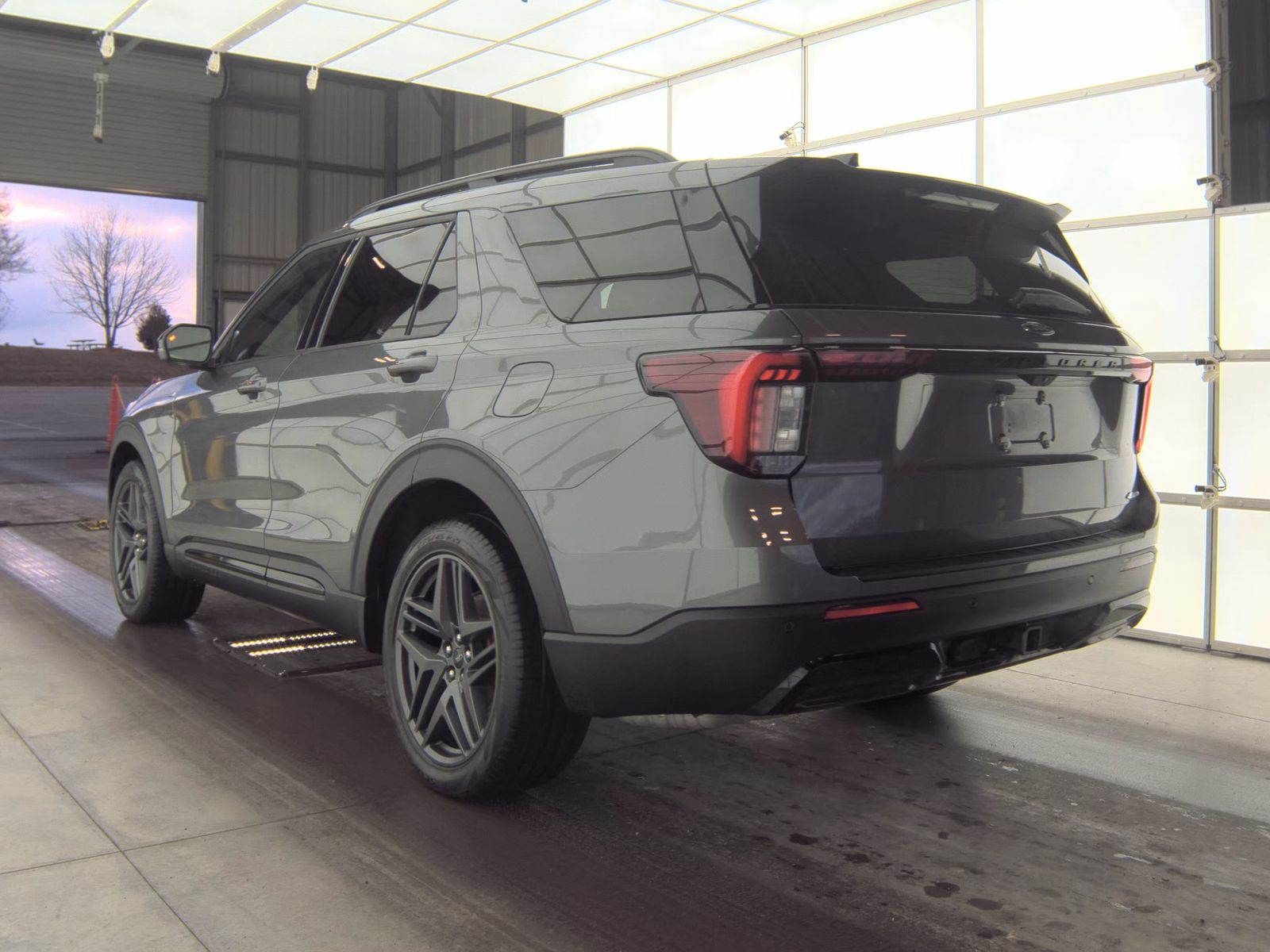 2025 Ford Explorer ST-Line AWD