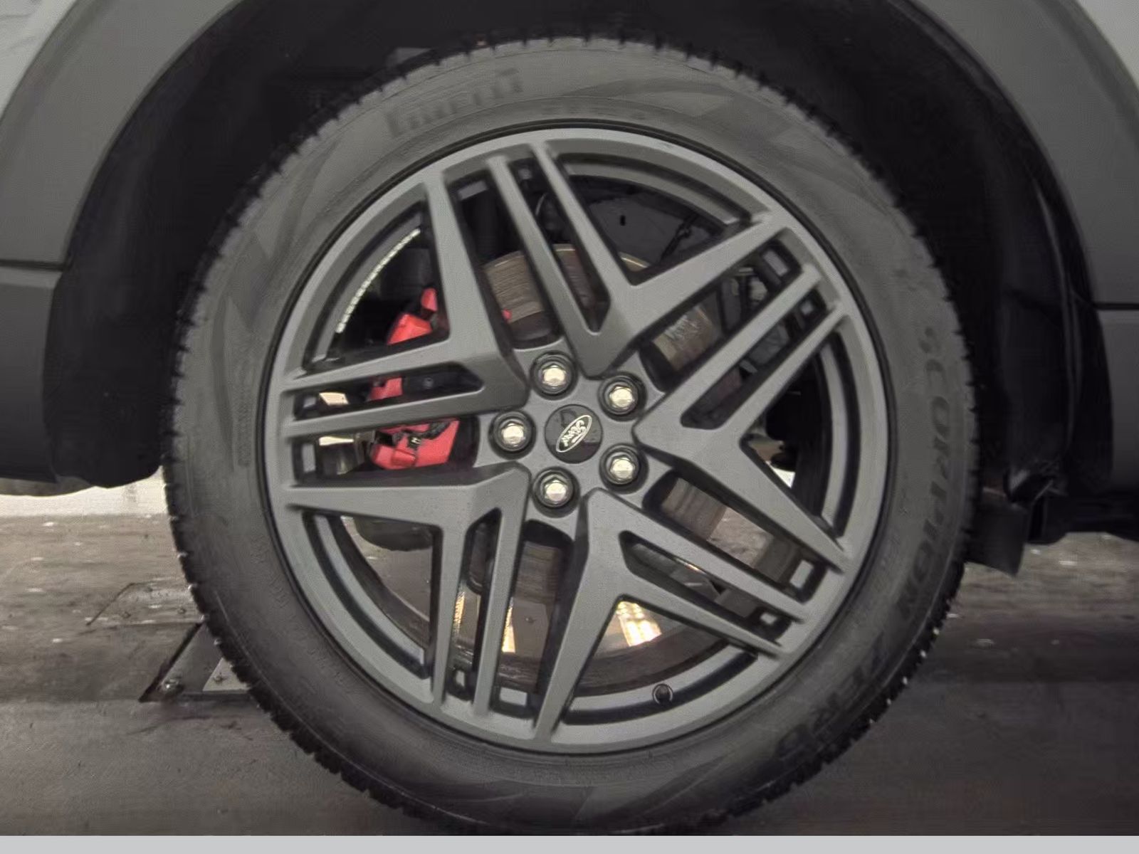 2025 Ford Explorer ST-Line AWD