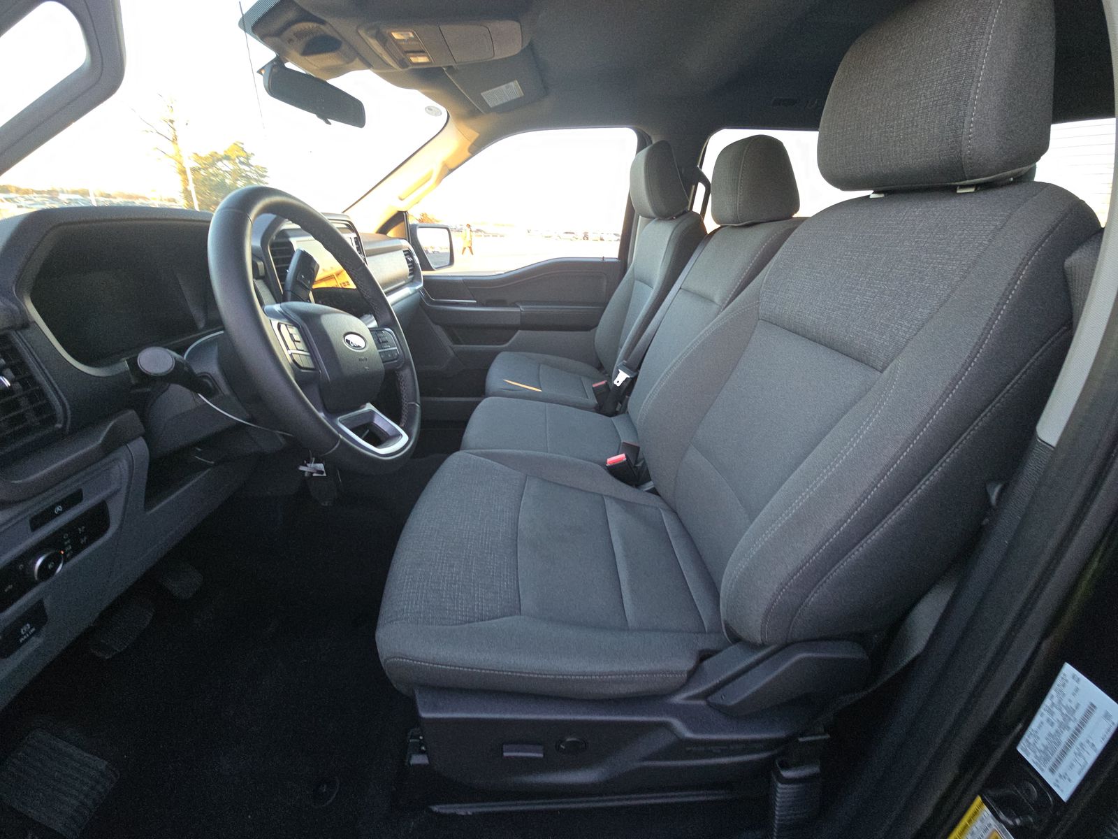 2025 Ford F-150 XLT AWD