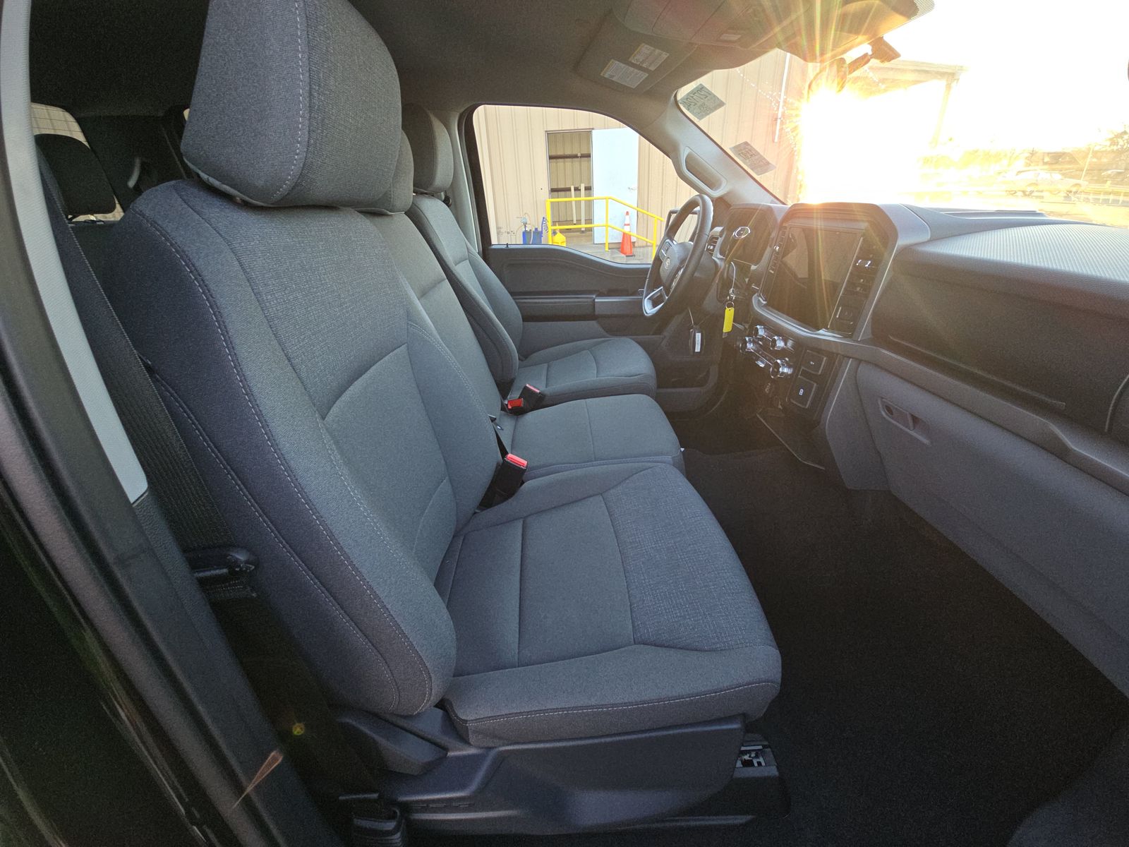 2025 Ford F-150 XLT AWD