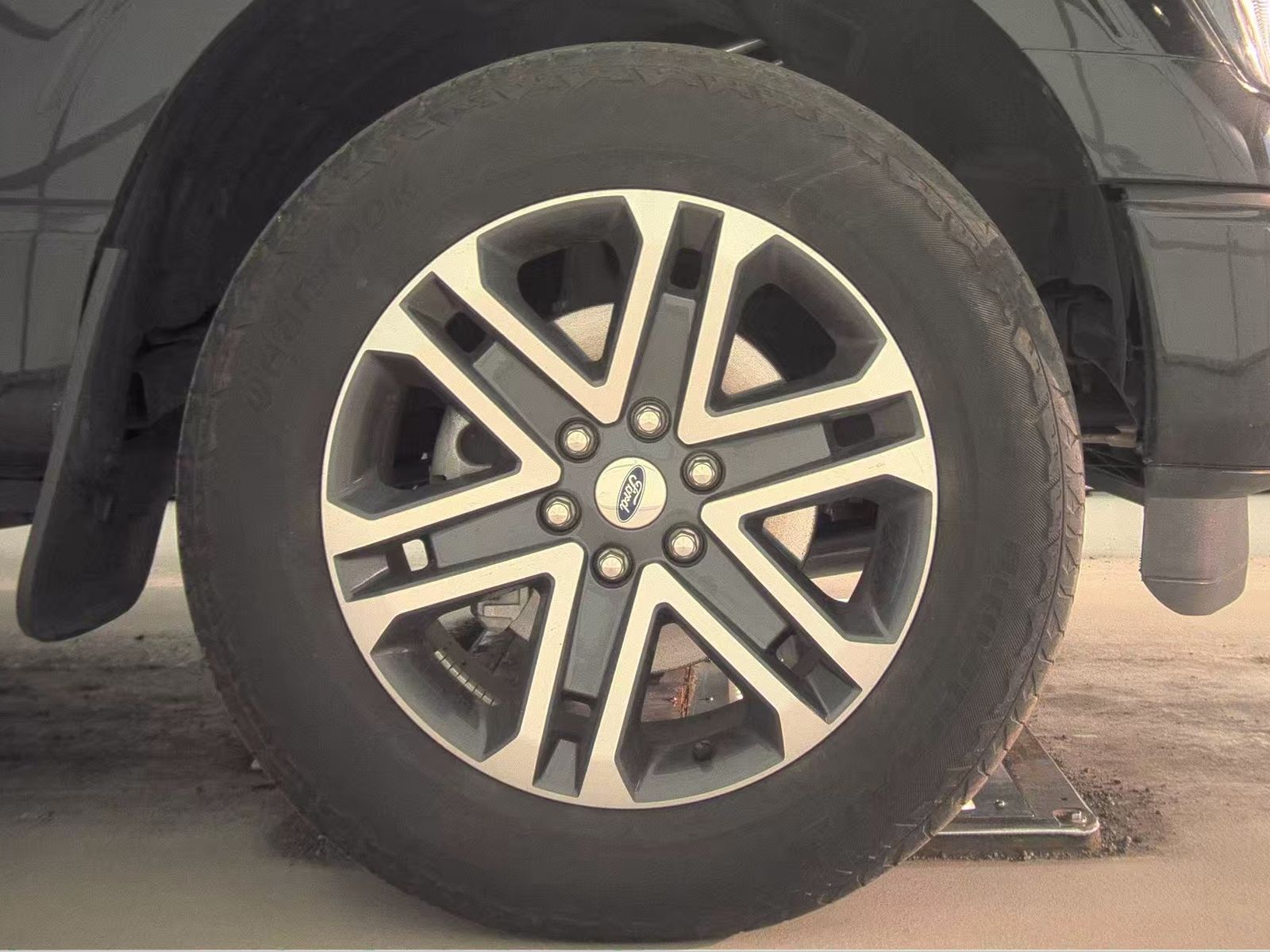 2023 Ford F-150 XL AWD