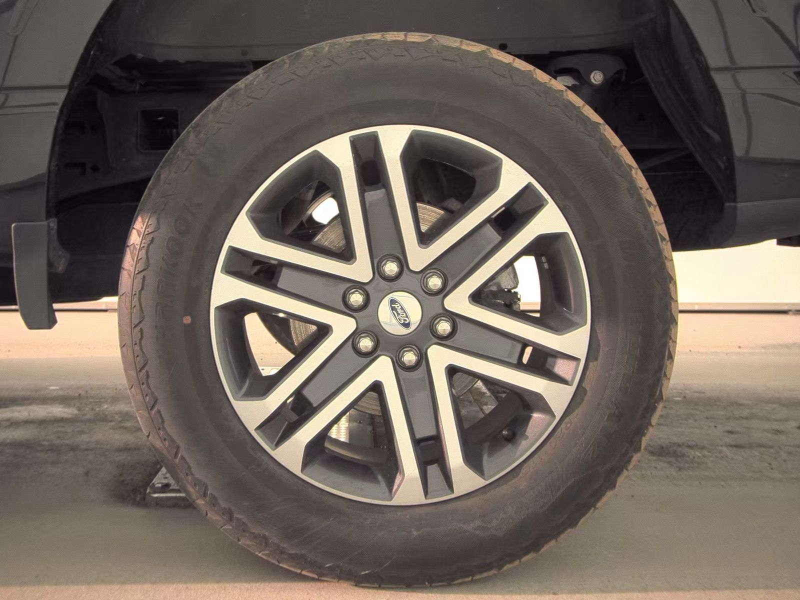 2023 Ford F-150 XL AWD