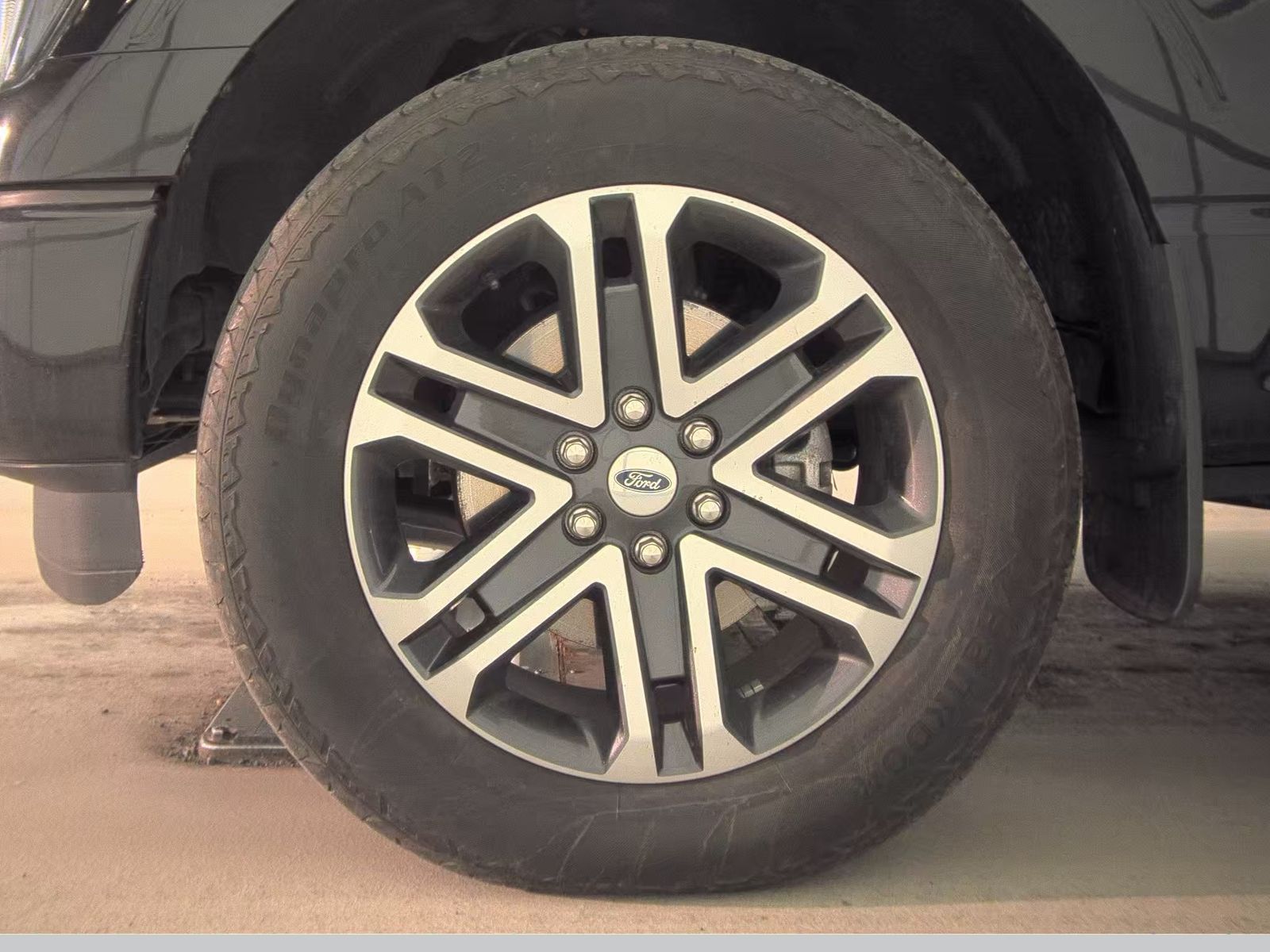 2023 Ford F-150 XL AWD