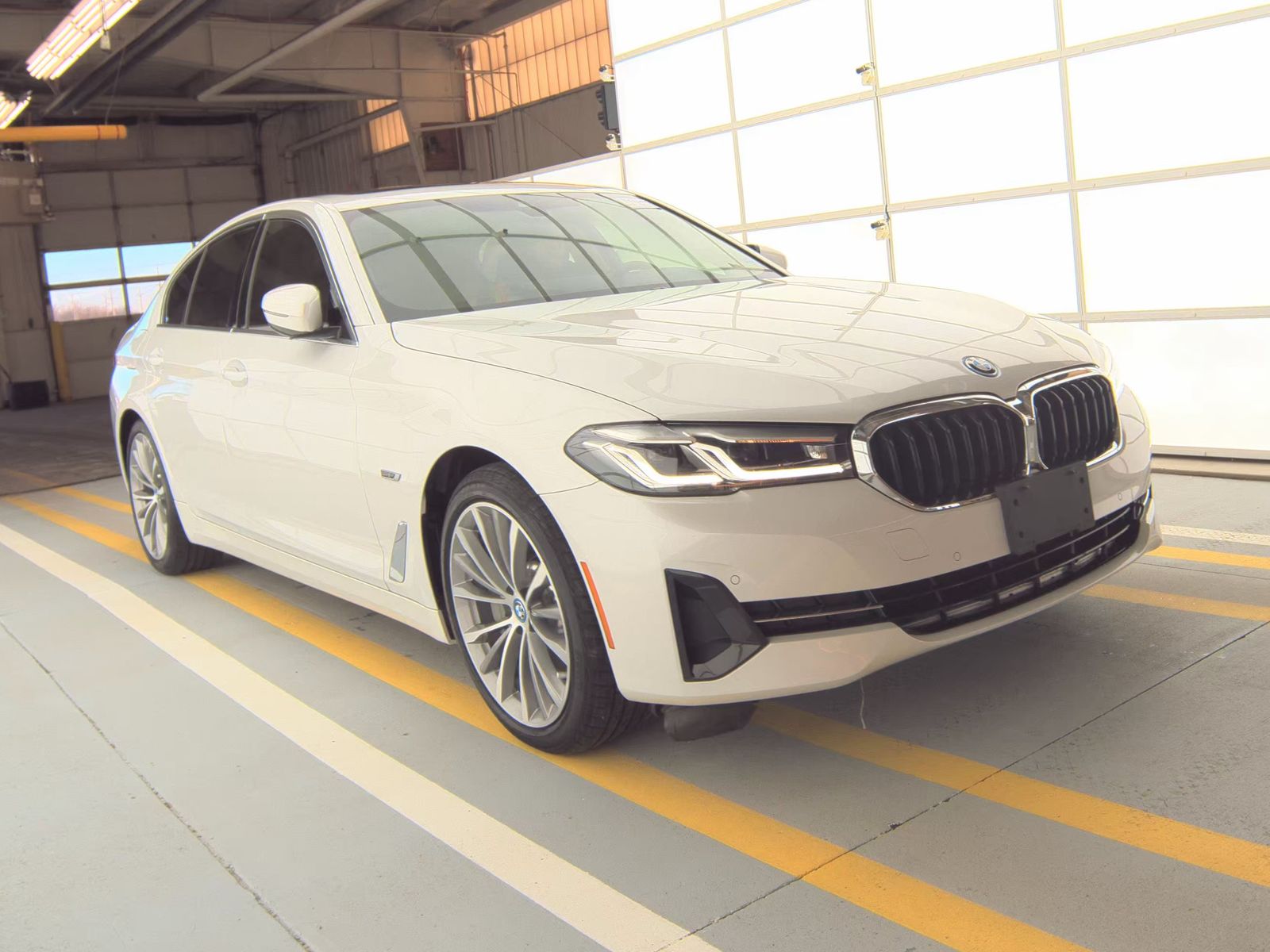 2022 BMW 5 Series 530e xDrive AWD