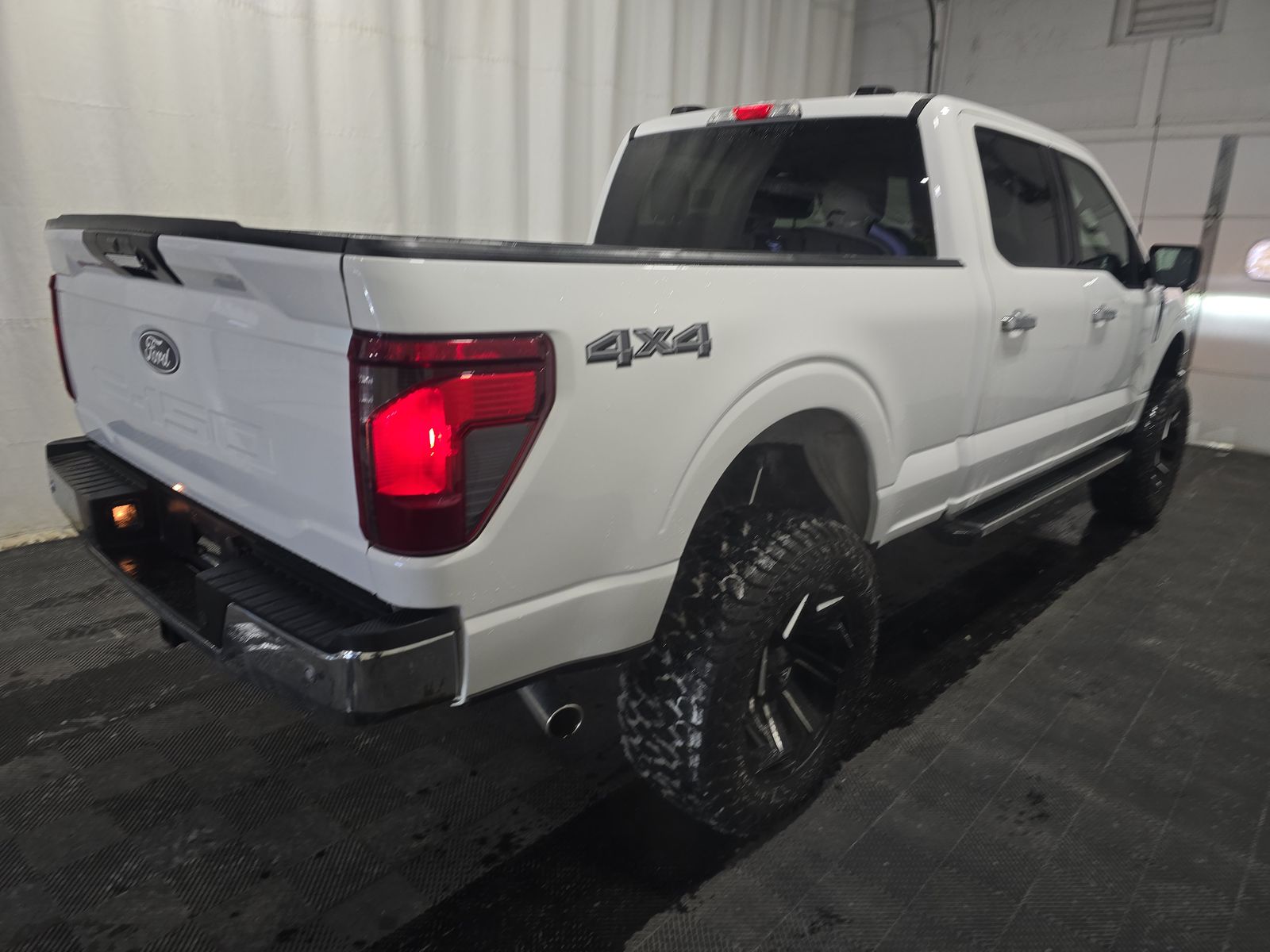 2024 Ford F-150 XLT AWD