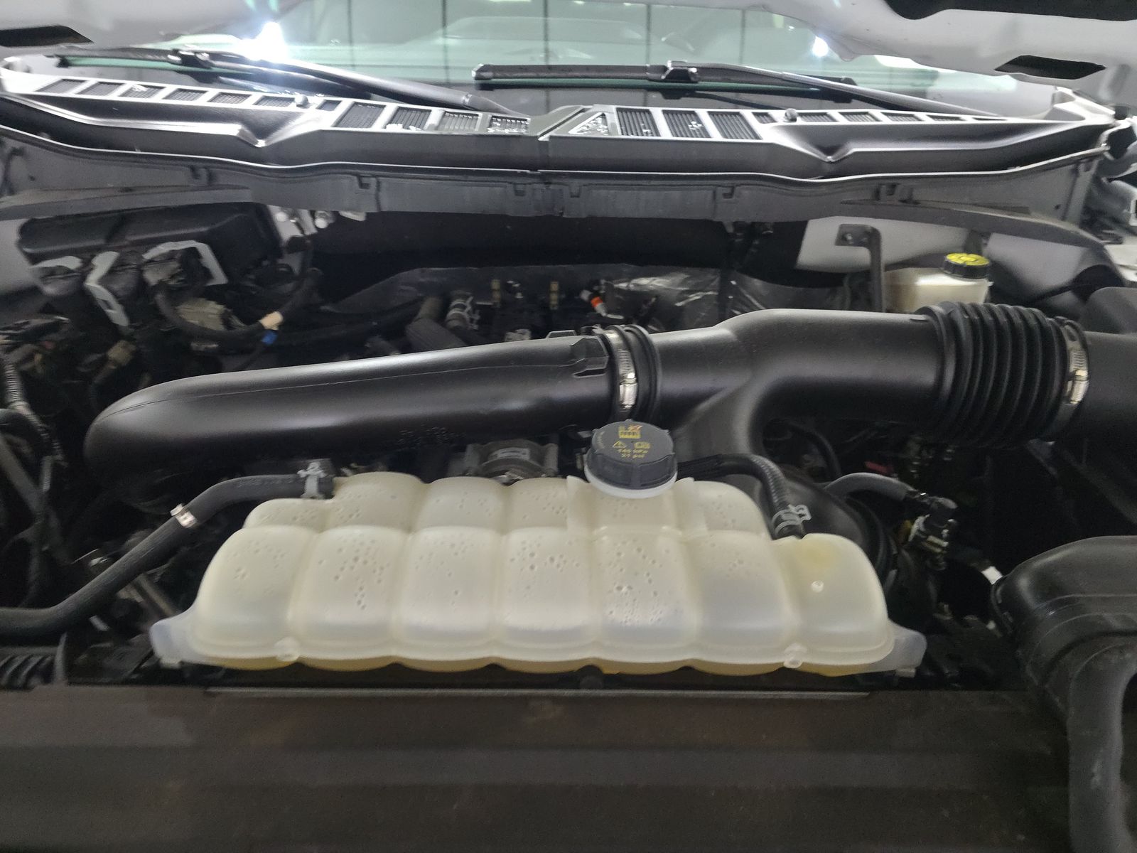 2024 Ford F-150 XLT AWD