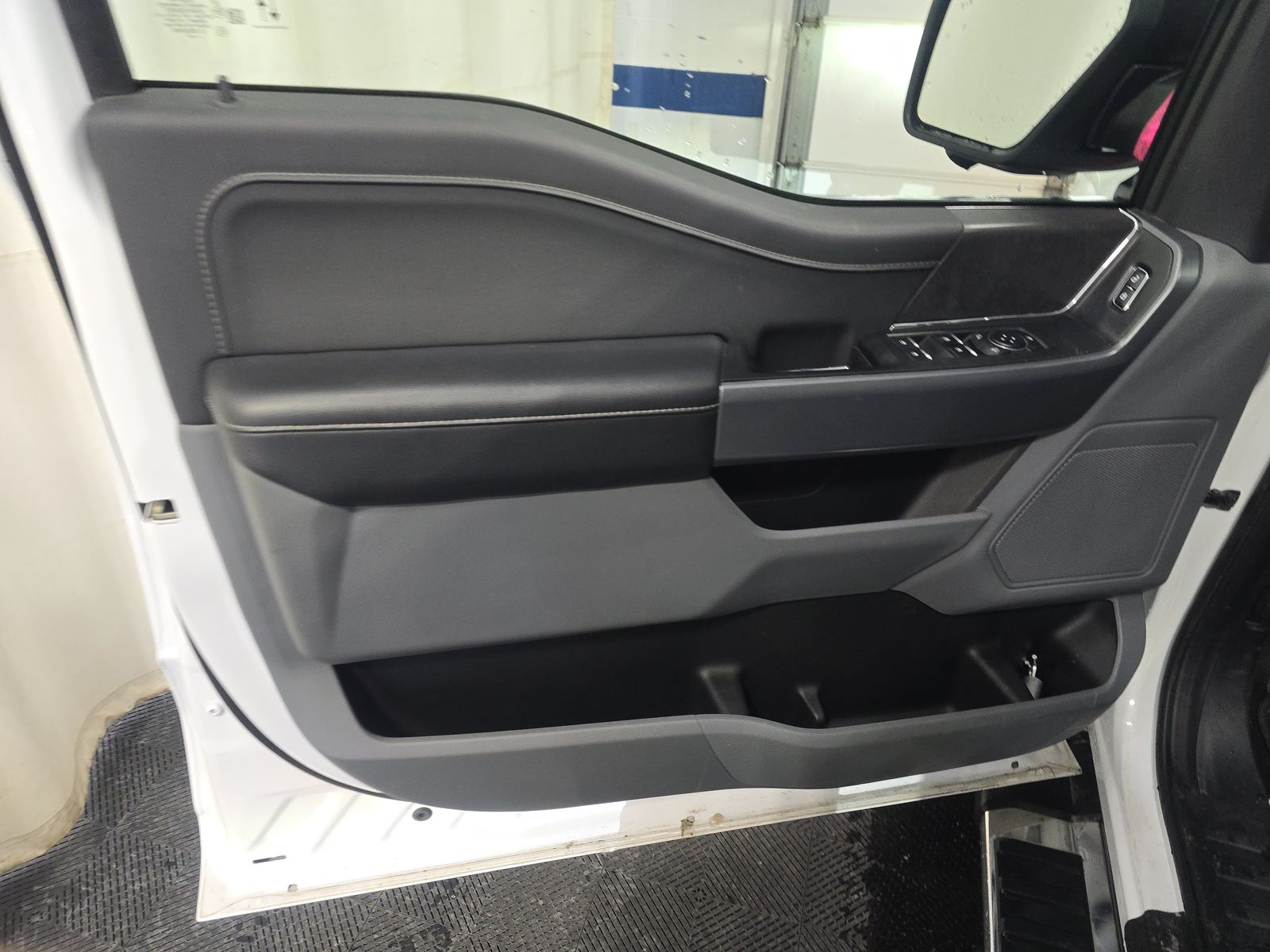 2024 Ford F-150 XLT AWD