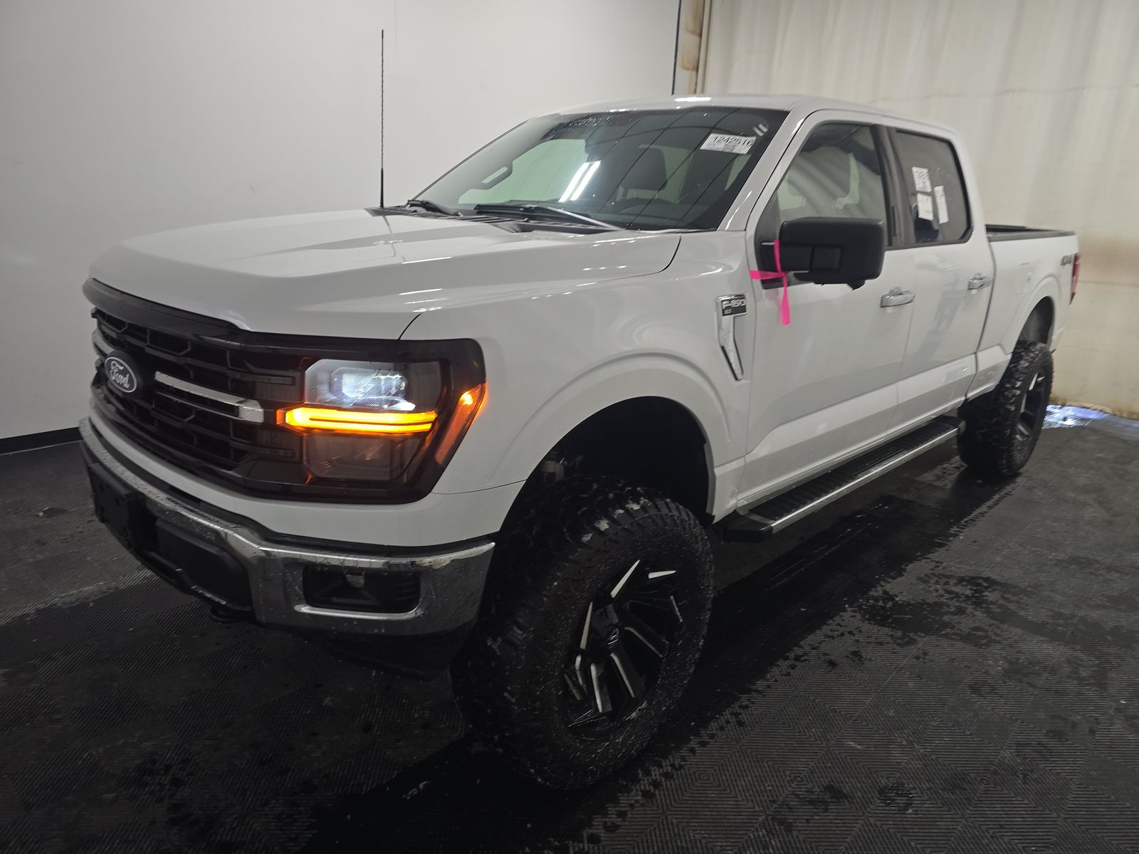 2024 Ford F-150 XLT AWD