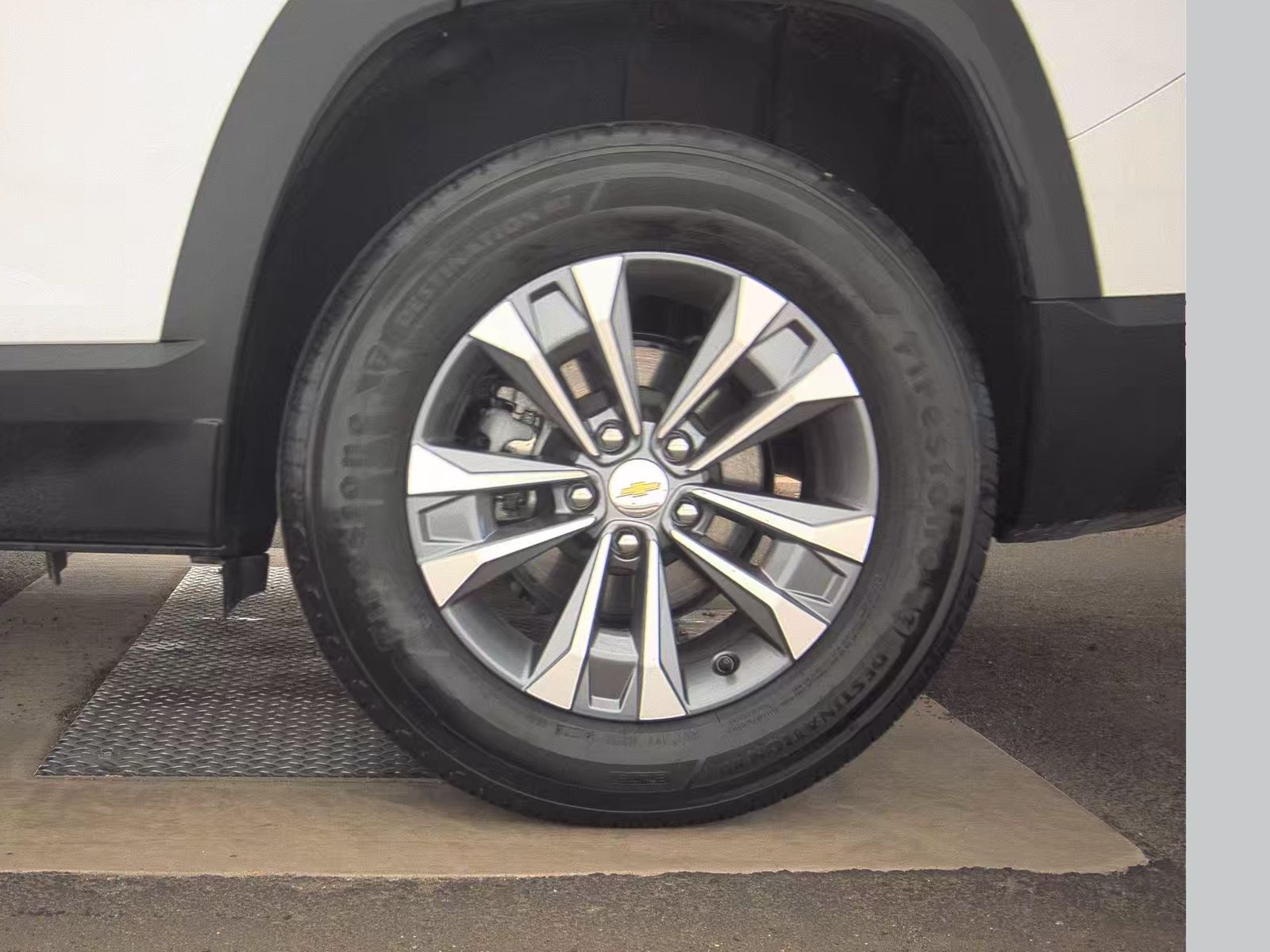 2025 Chevrolet Equinox LT FWD