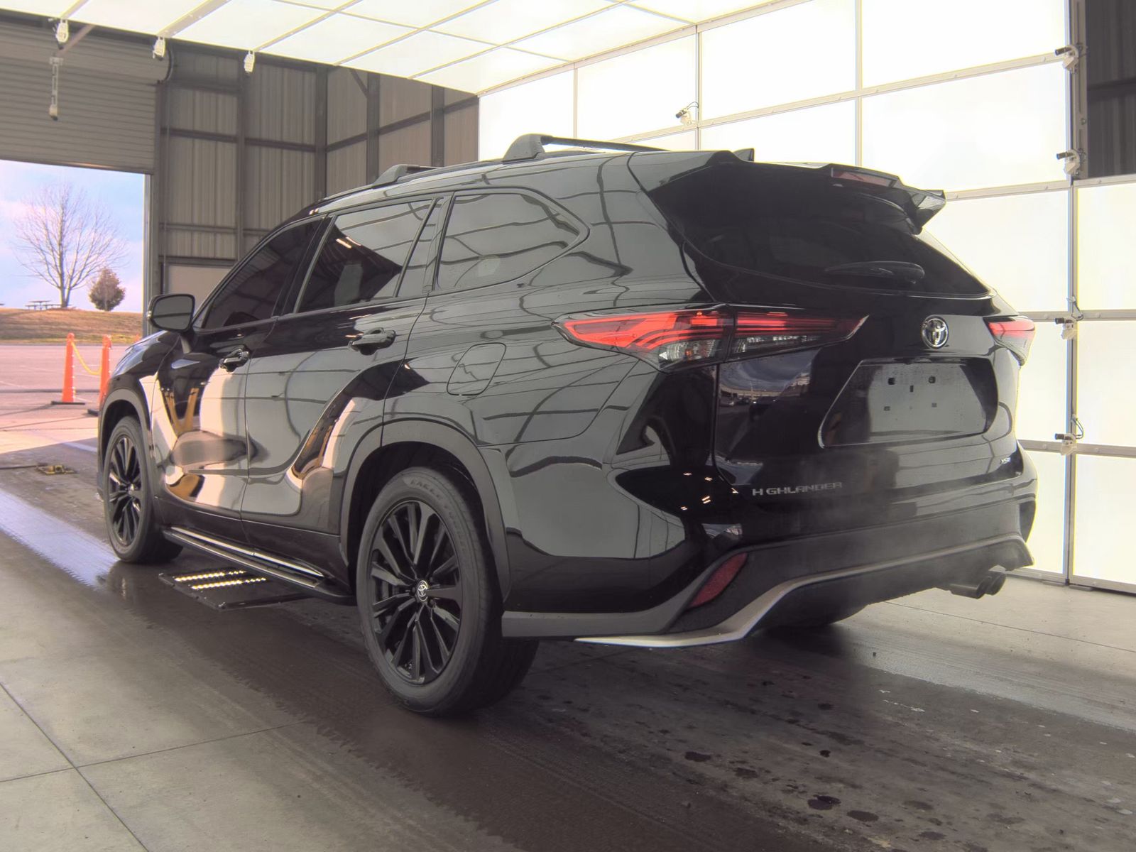 2023 Toyota Highlander XSE FWD