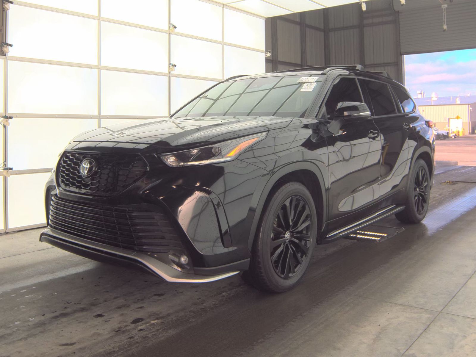 2023 Toyota Highlander XSE FWD