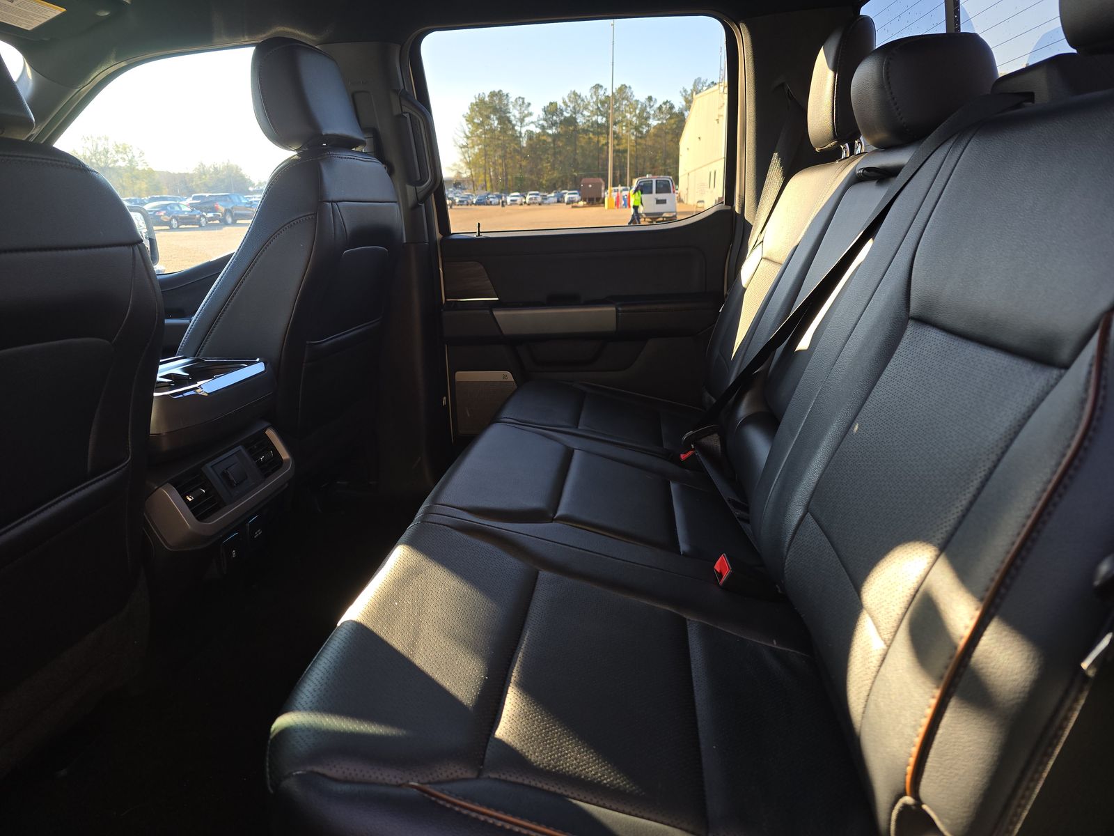 2024 Ford F-150 Lariat AWD