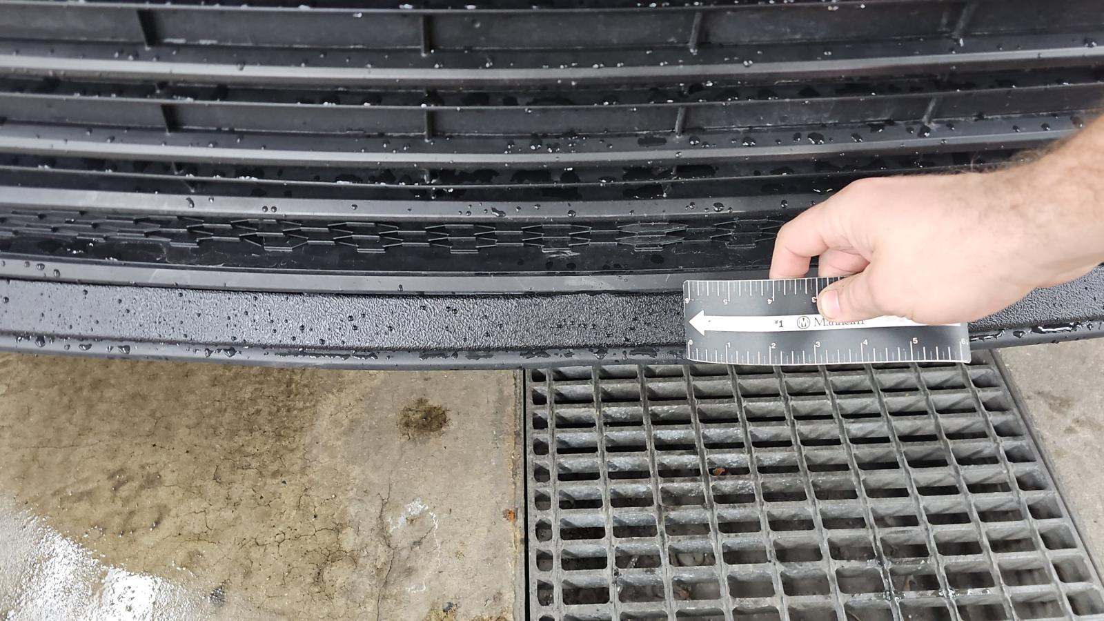 2024 Toyota Sienna LE FWD