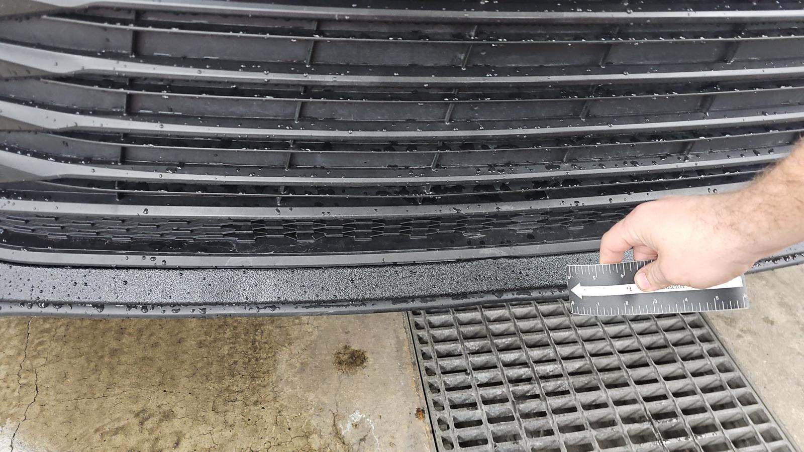 2024 Toyota Sienna LE FWD