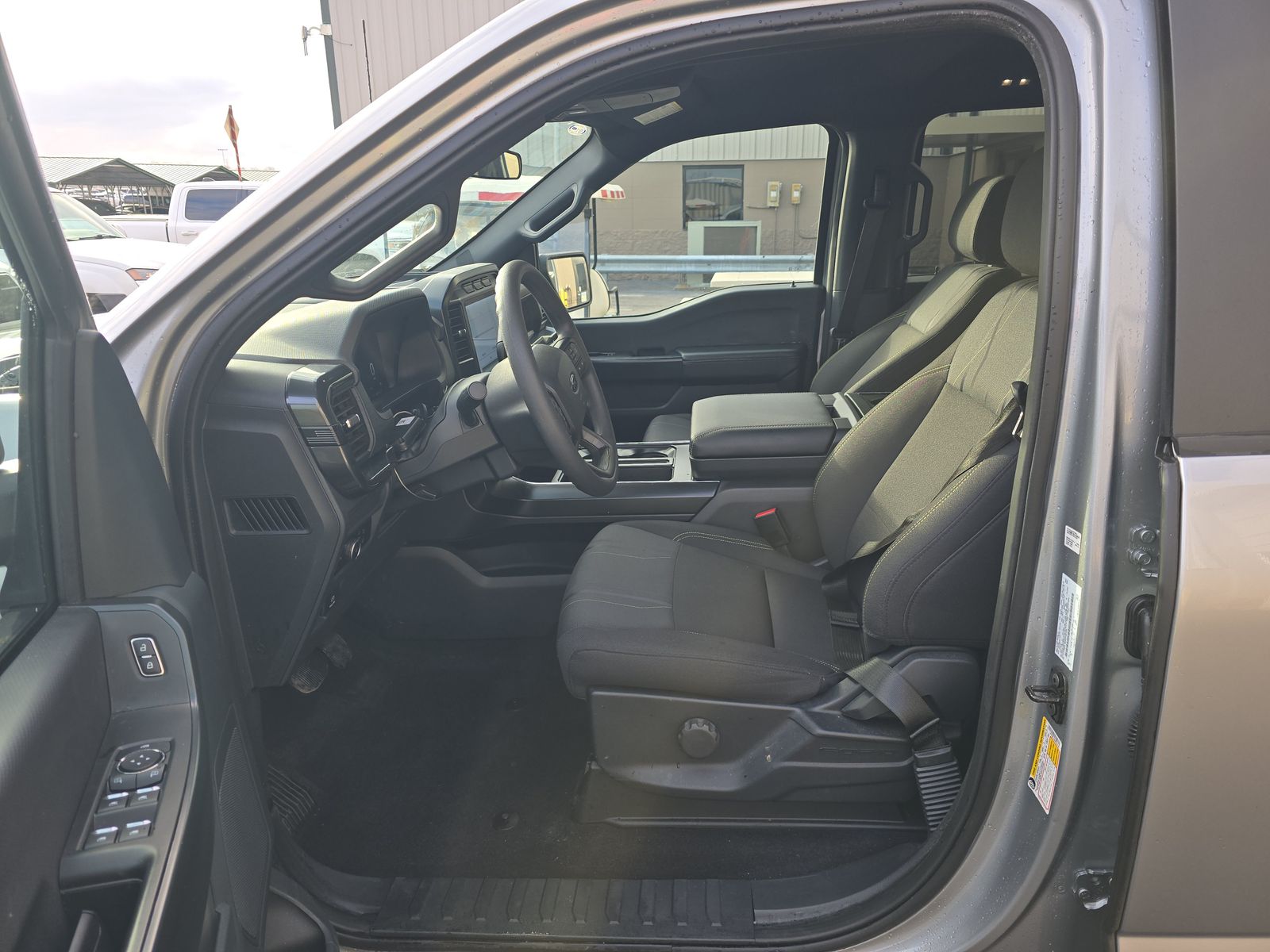 2024 Ford F-150 STX AWD