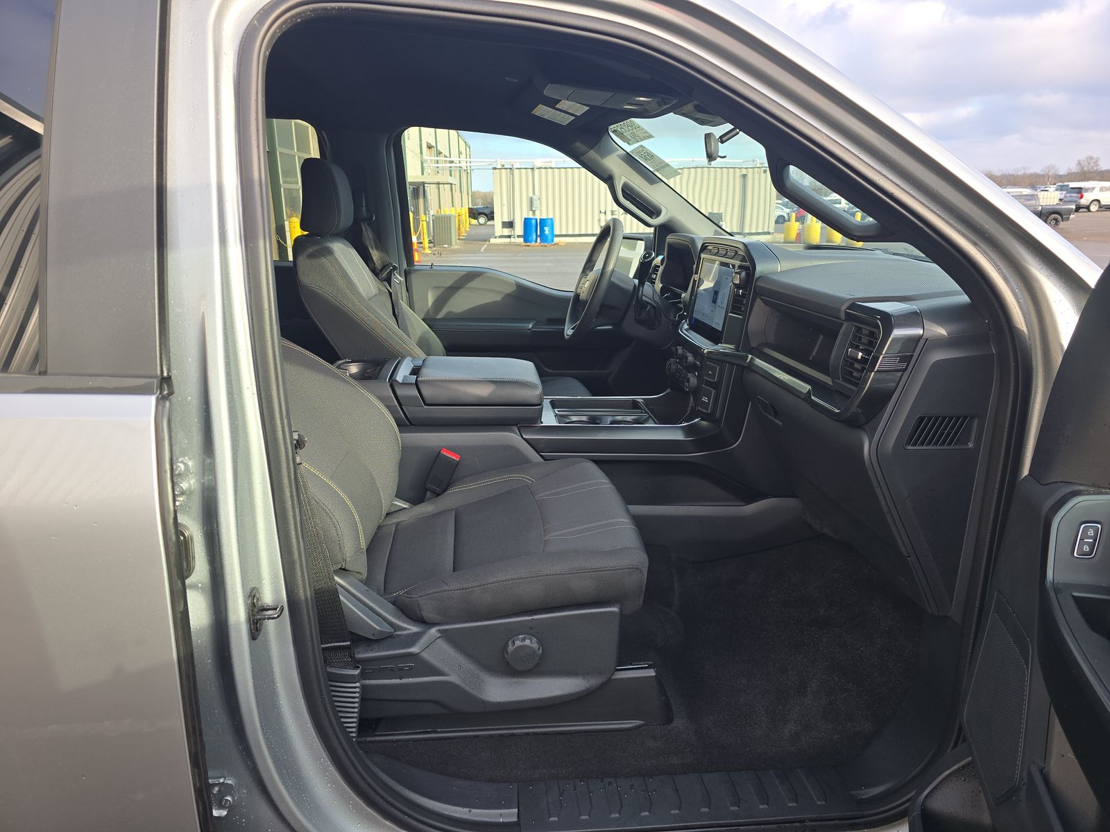 2024 Ford F-150 STX AWD