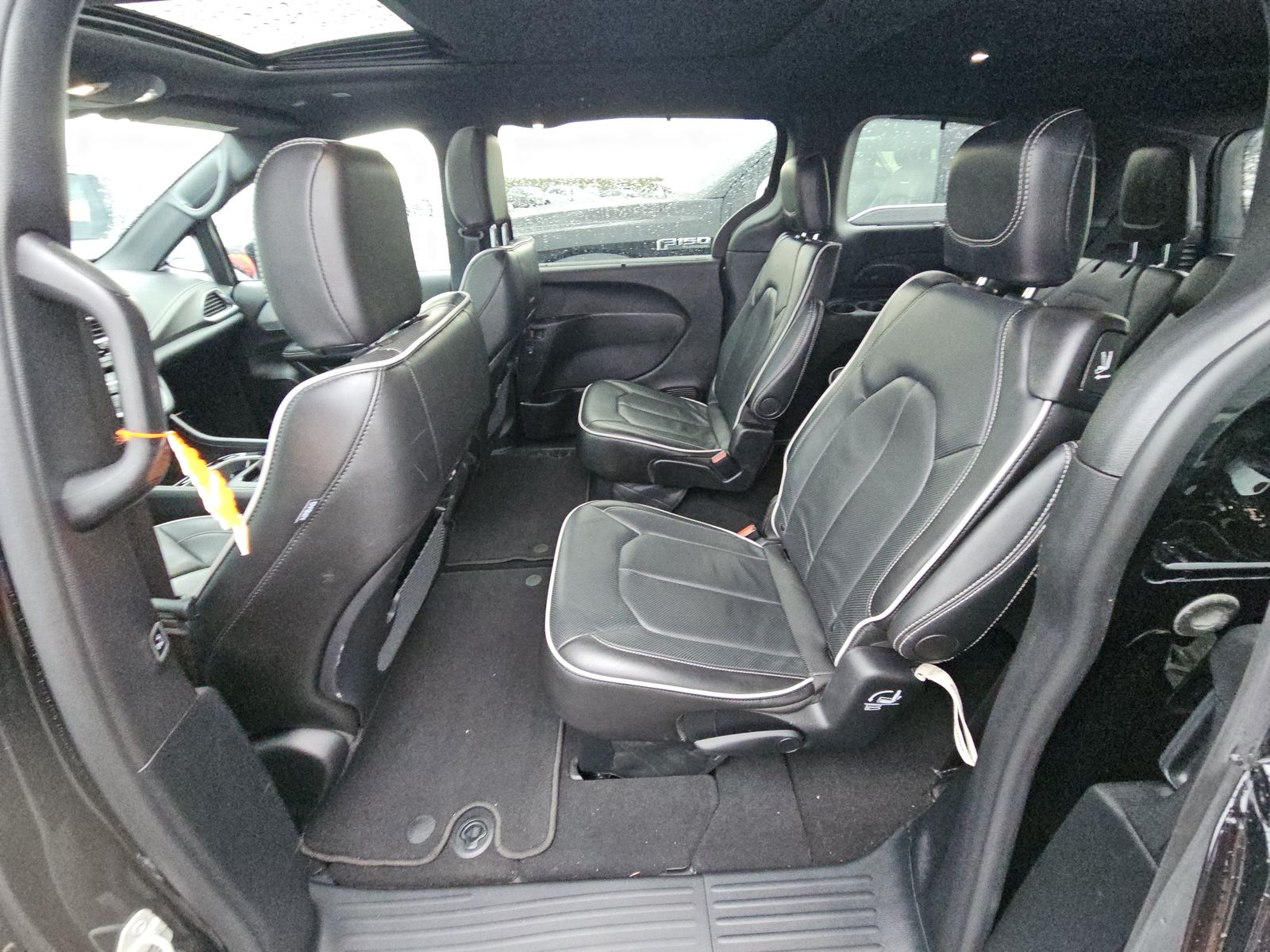 2025 Chrysler Pacifica Limited FWD