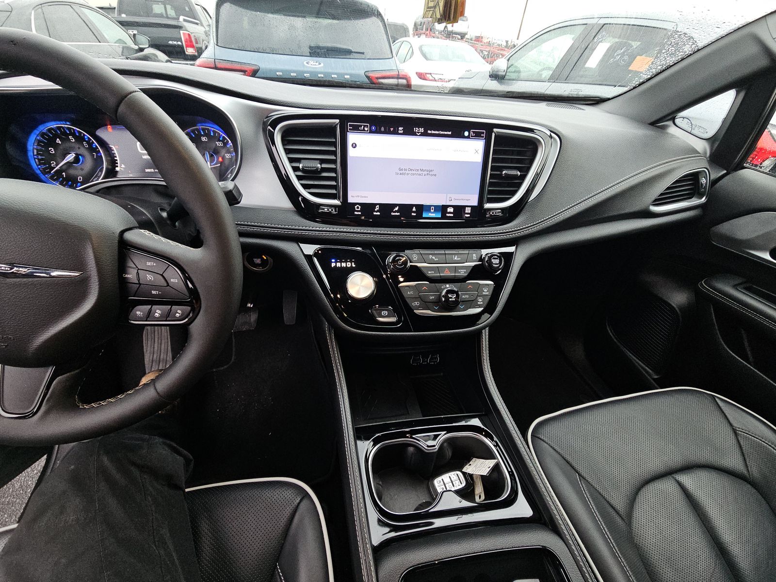 2025 Chrysler Pacifica Limited FWD