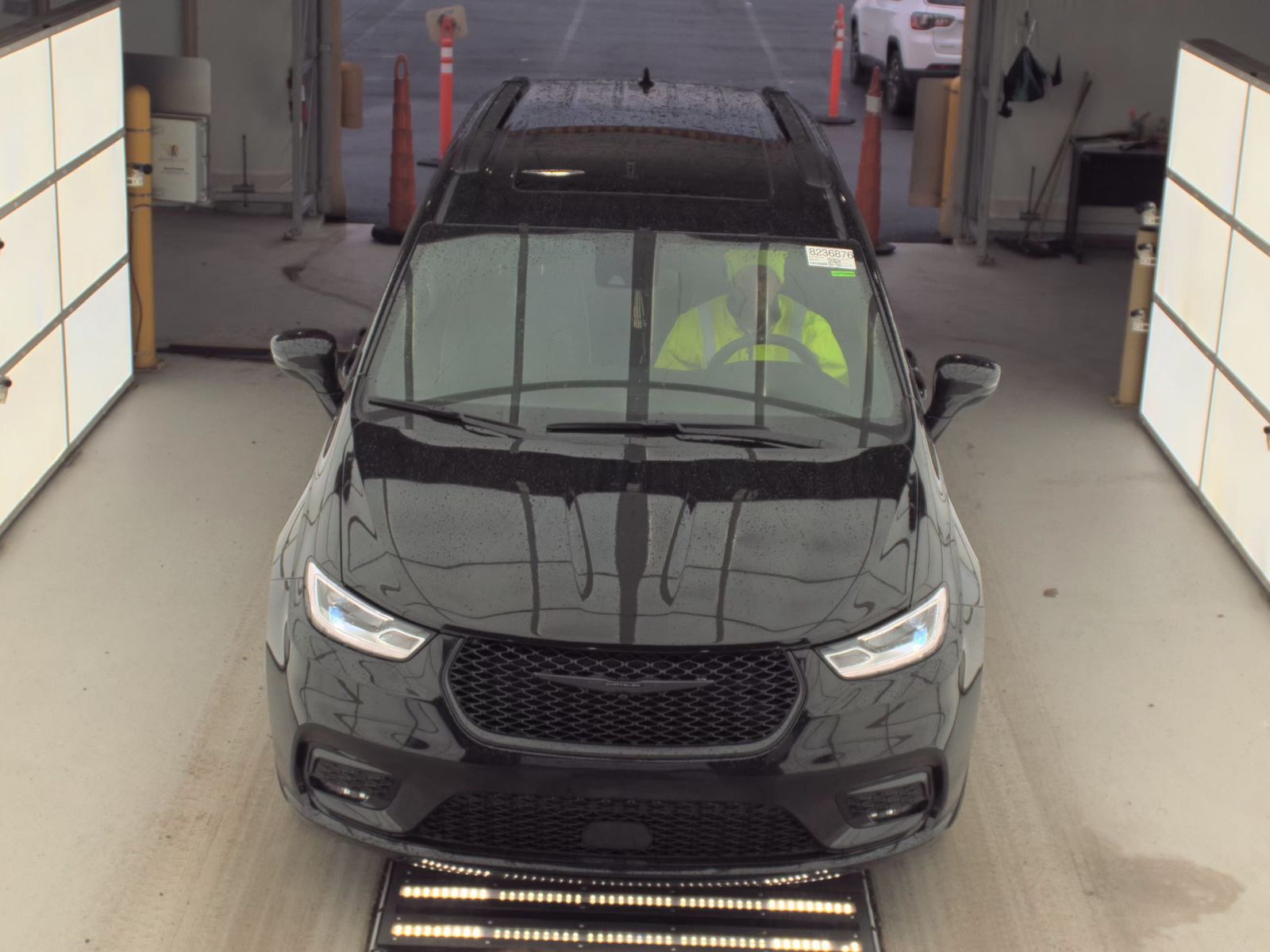 2025 Chrysler Pacifica Limited FWD