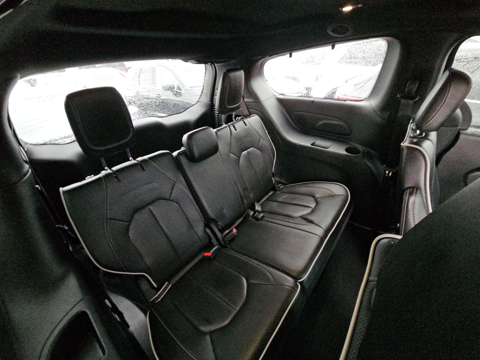 2025 Chrysler Pacifica Limited FWD