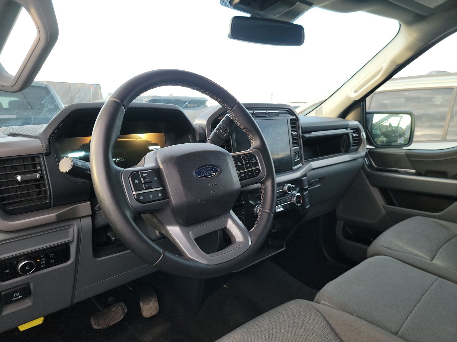 2024 Ford F-150 XLT AWD