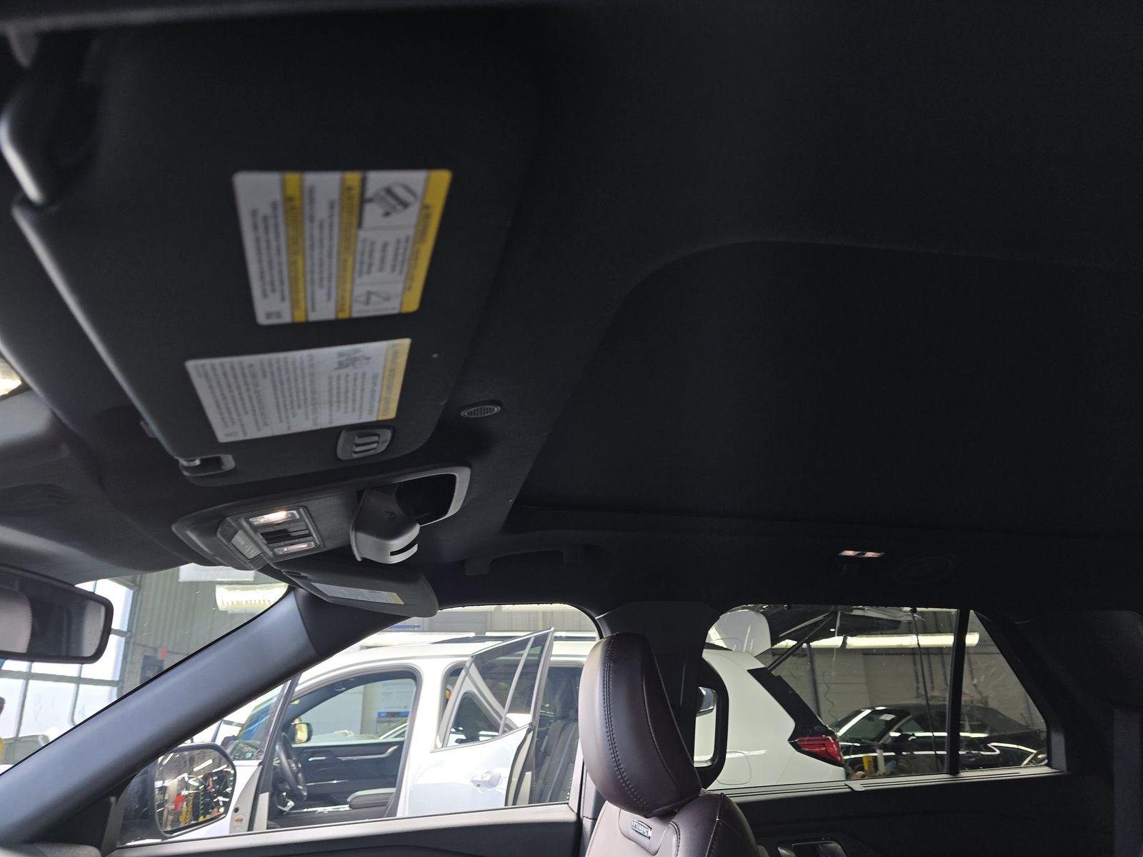 2025 Ford Explorer Platinum AWD