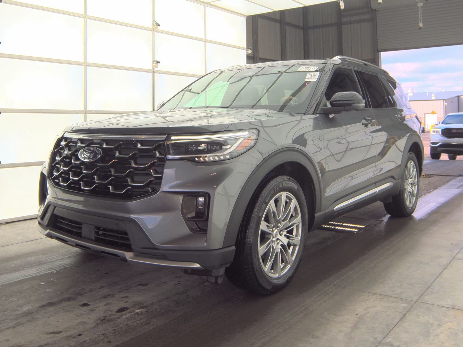 2025 Ford Explorer Platinum AWD