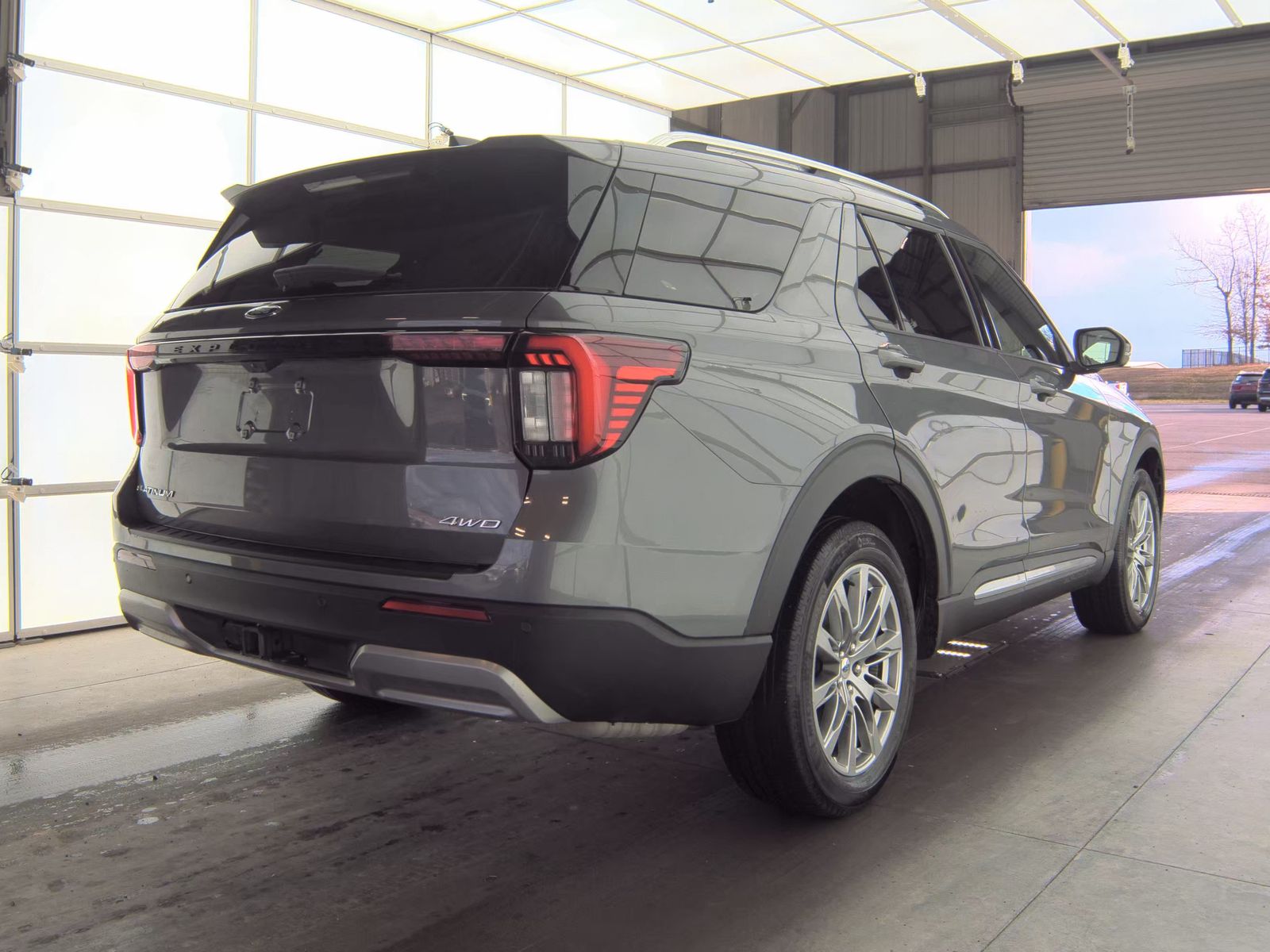 2025 Ford Explorer Platinum AWD