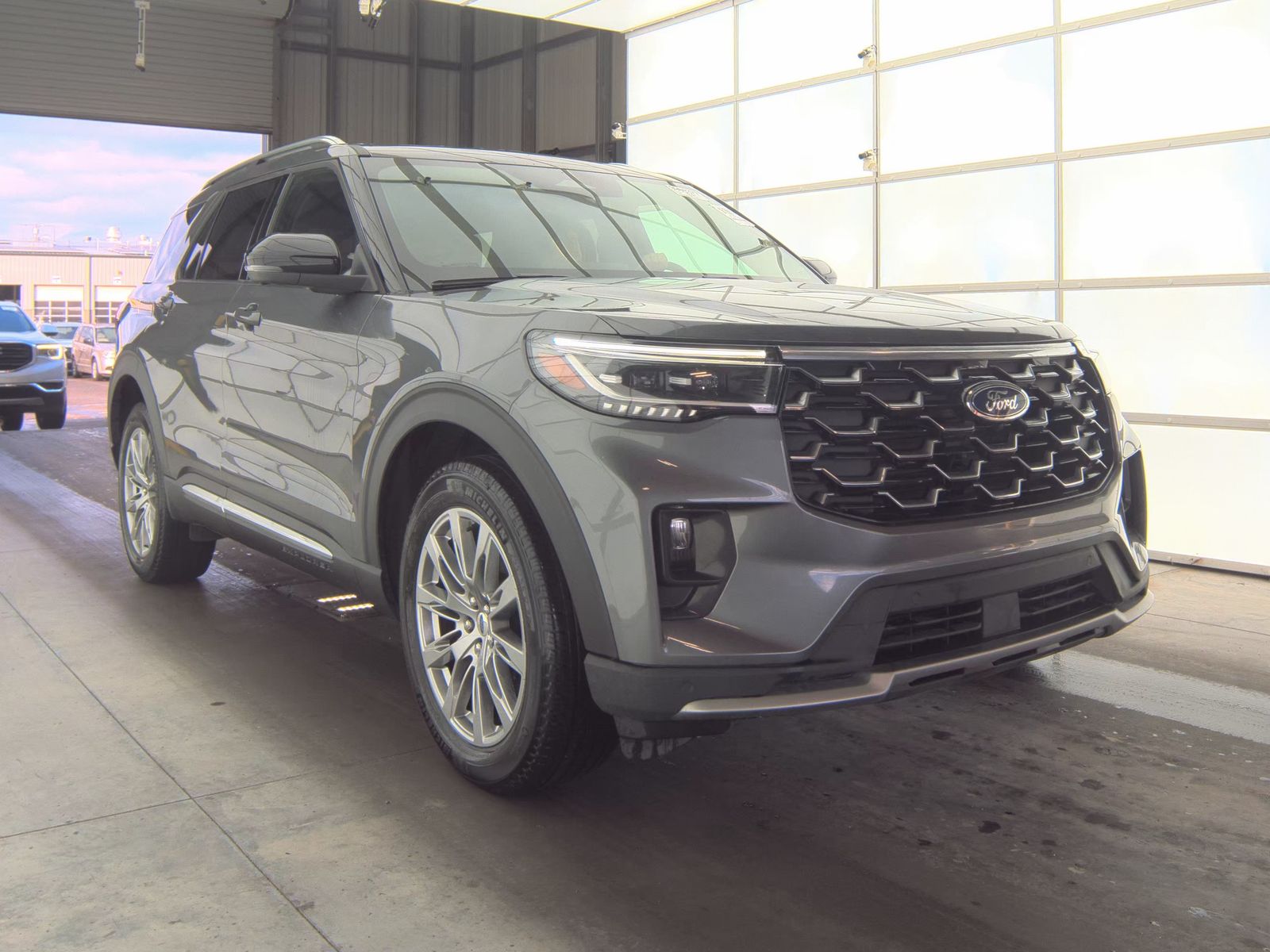 2025 Ford Explorer Platinum AWD