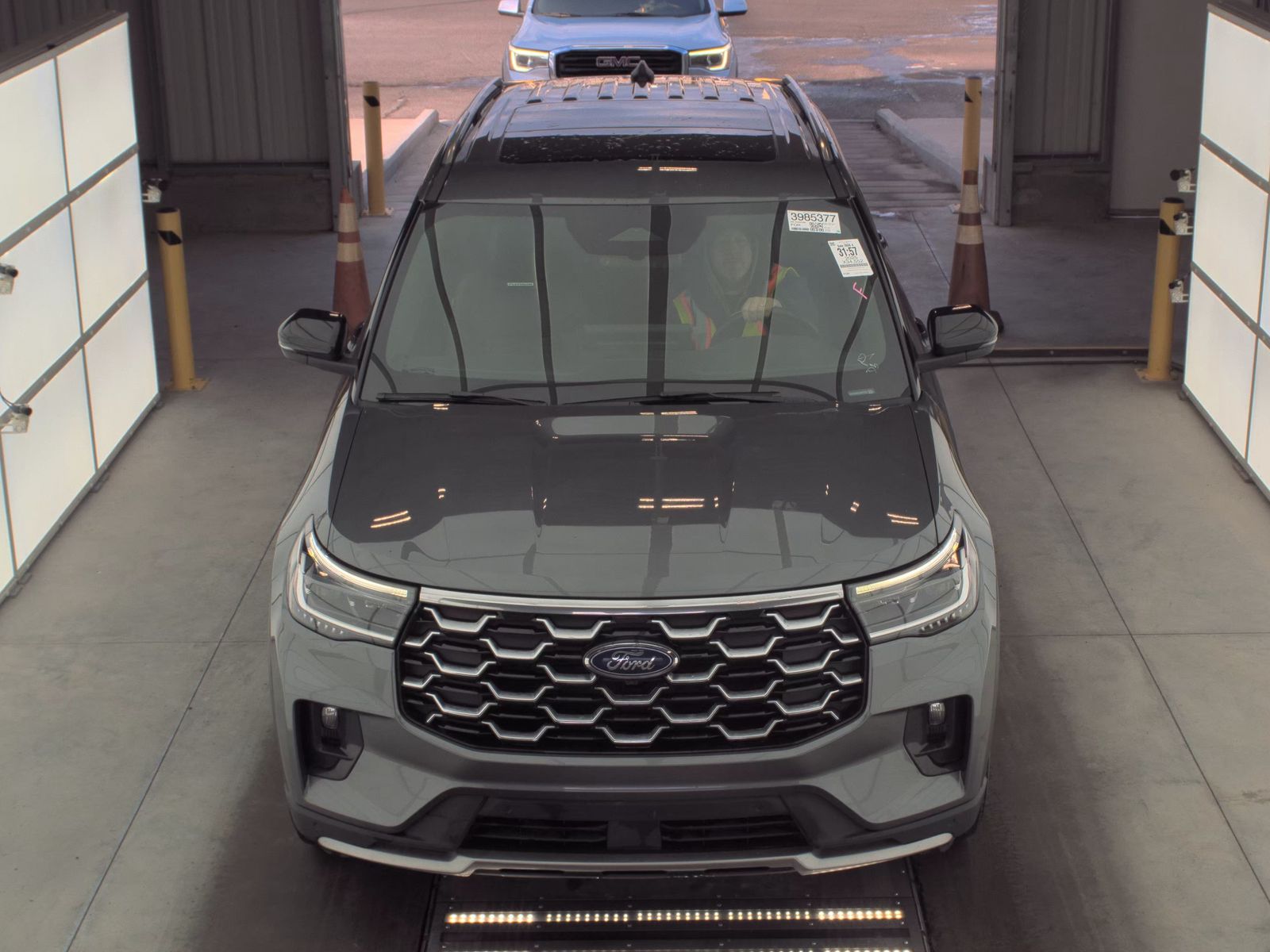 2025 Ford Explorer Platinum AWD