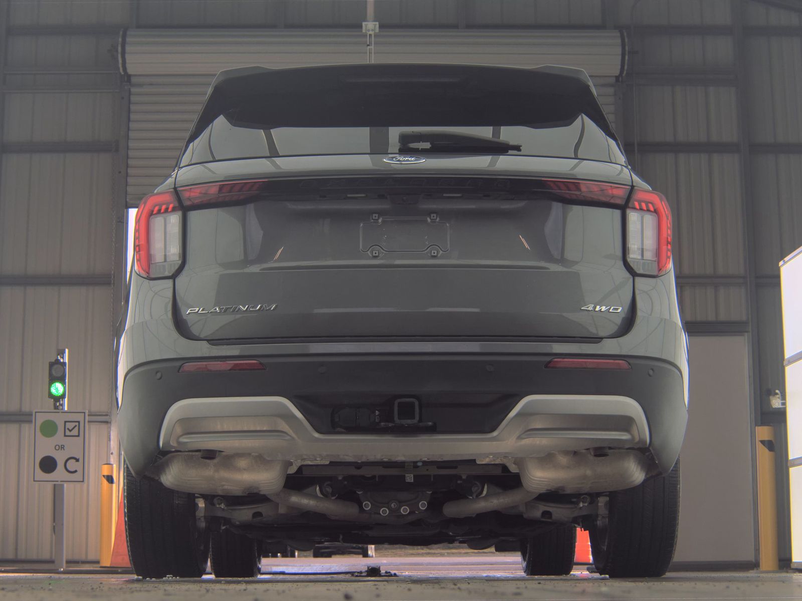 2025 Ford Explorer Platinum AWD