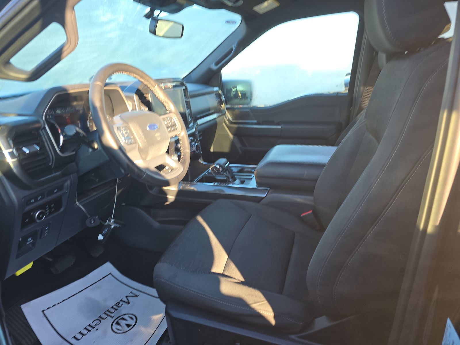 2023 Ford F-150 XLT AWD