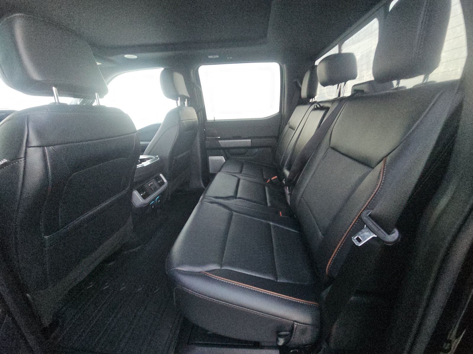 2024 Ford F-150 Lariat AWD